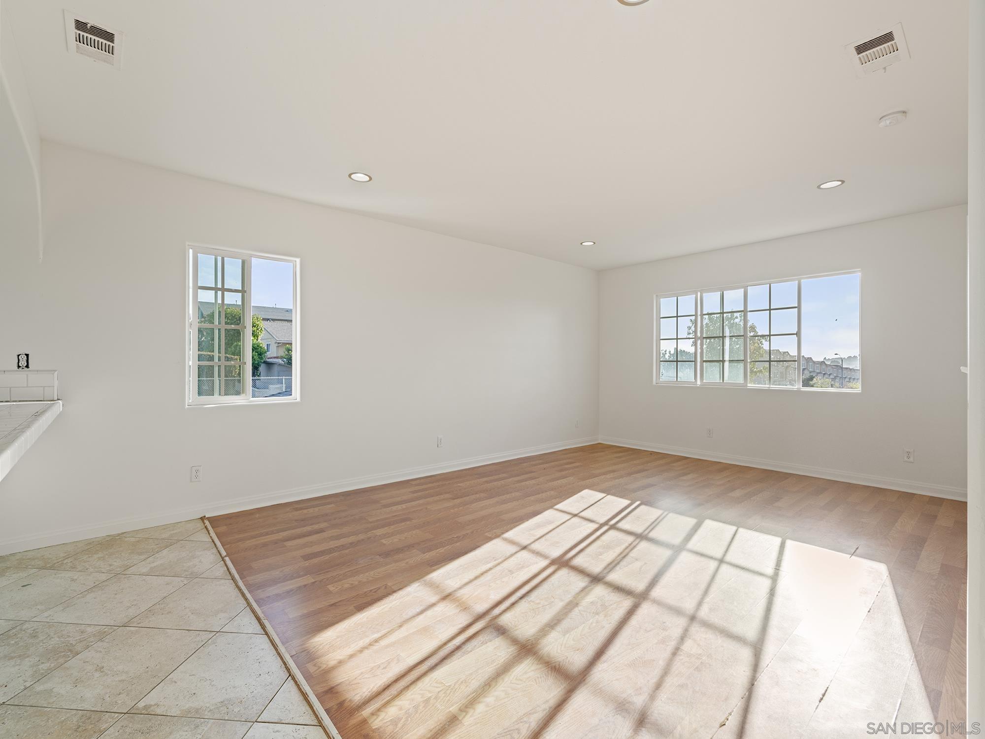 Detail Gallery Image 8 of 35 For 330  Willie James Jones Ave, San Diego,  CA 92102 - – Beds | – Baths