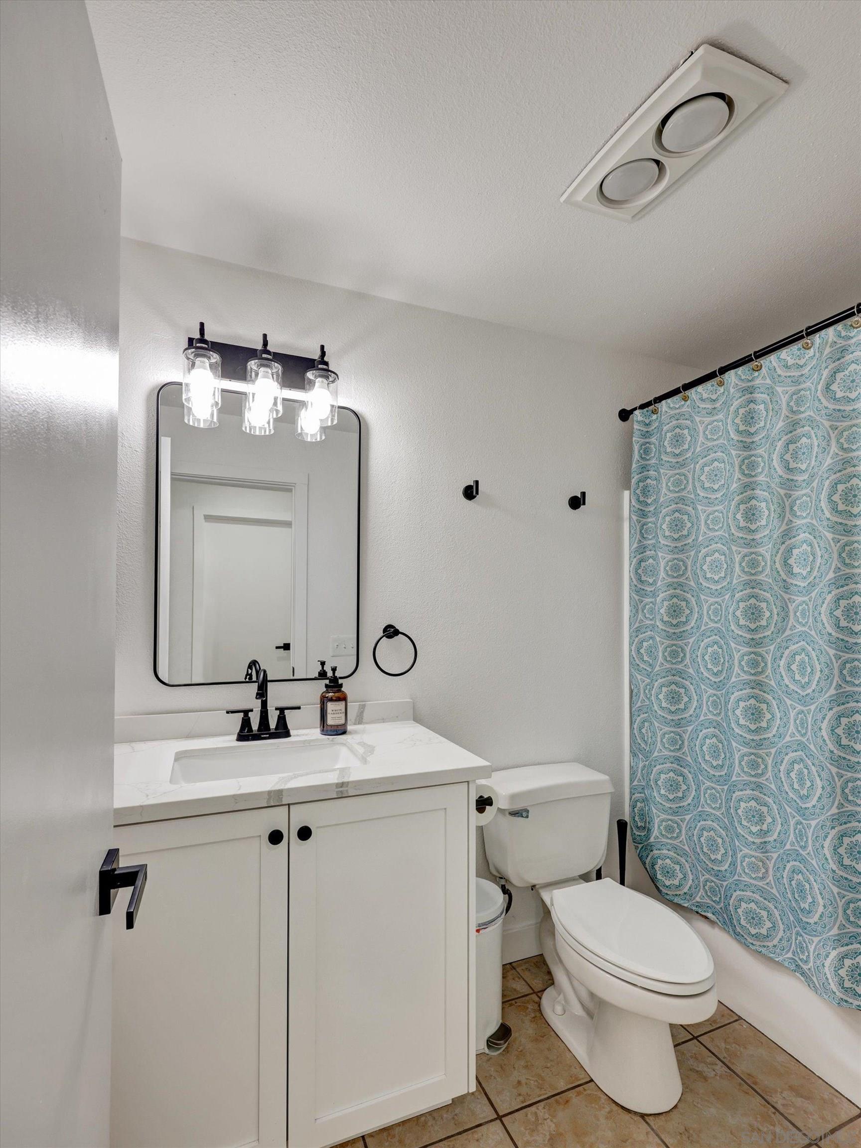 Detail Gallery Image 12 of 21 For 18826  Caminito Cantilena  #113,  San Diego,  CA 92128 - 3 Beds | 2 Baths
