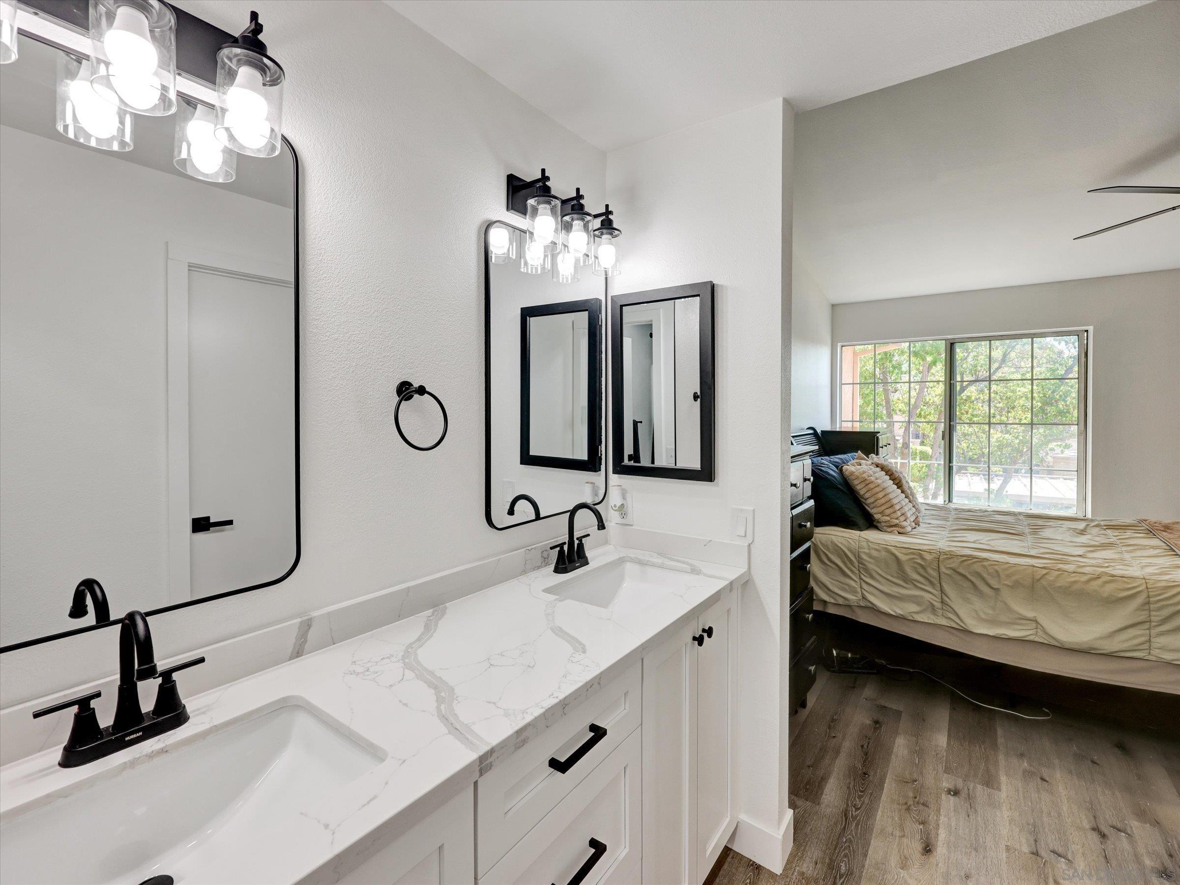 Detail Gallery Image 10 of 21 For 18826  Caminito Cantilena  #113,  San Diego,  CA 92128 - 3 Beds | 2 Baths