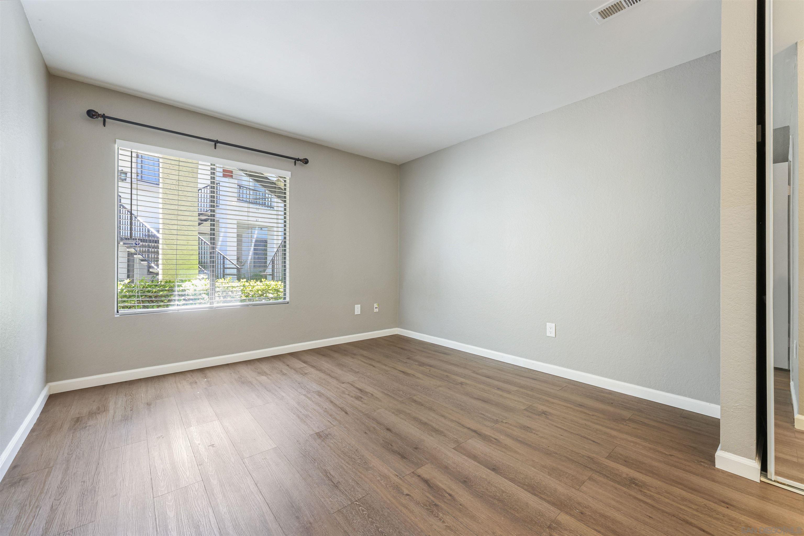 Detail Gallery Image 11 of 24 For 8393  Capricorn  #91,  San Diego,  CA 92126 - 2 Beds | 2 Baths