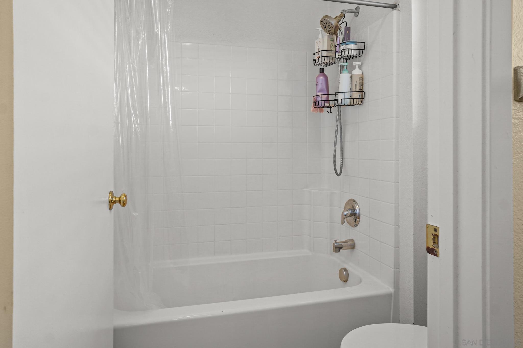 Detail Gallery Image 23 of 32 For 5031  Cimarron Way, San Diego,  CA 92154 - 5 Beds | 3 Baths