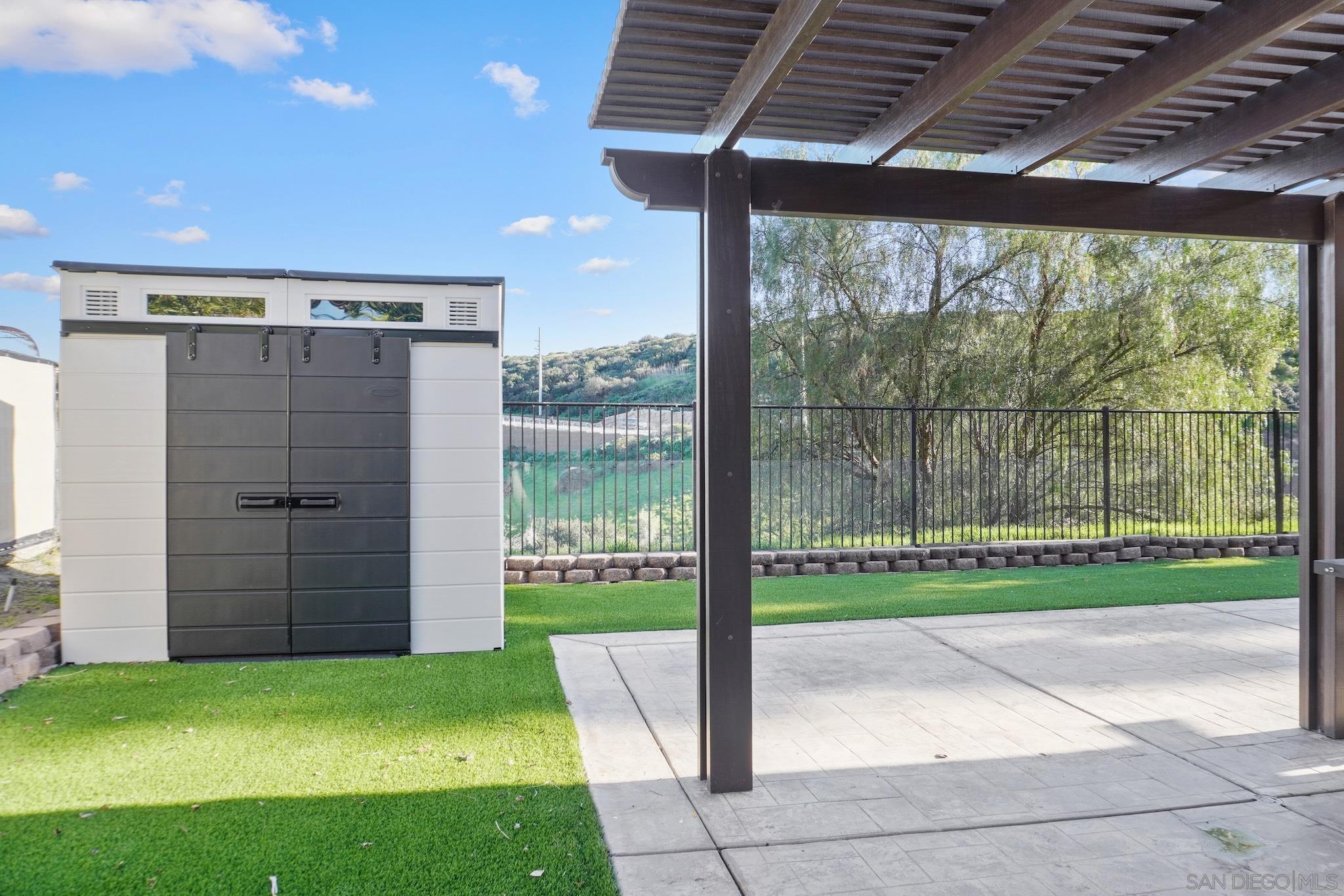 Detail Gallery Image 28 of 32 For 5031  Cimarron Way, San Diego,  CA 92154 - 5 Beds | 3 Baths