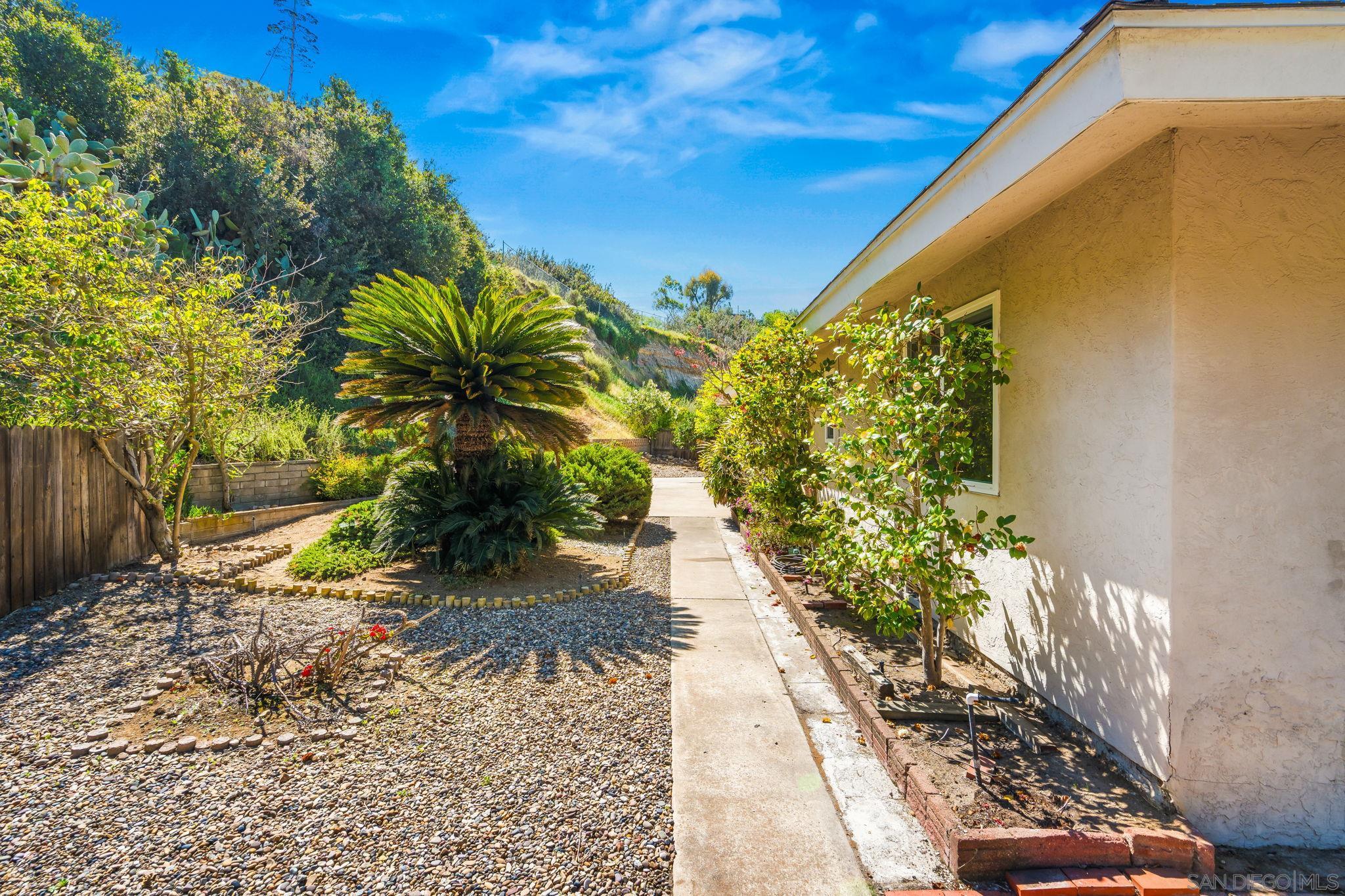 Detail Gallery Image 37 of 43 For 5295  Joan Ct, San Diego,  CA 92115 - 4 Beds | 2 Baths