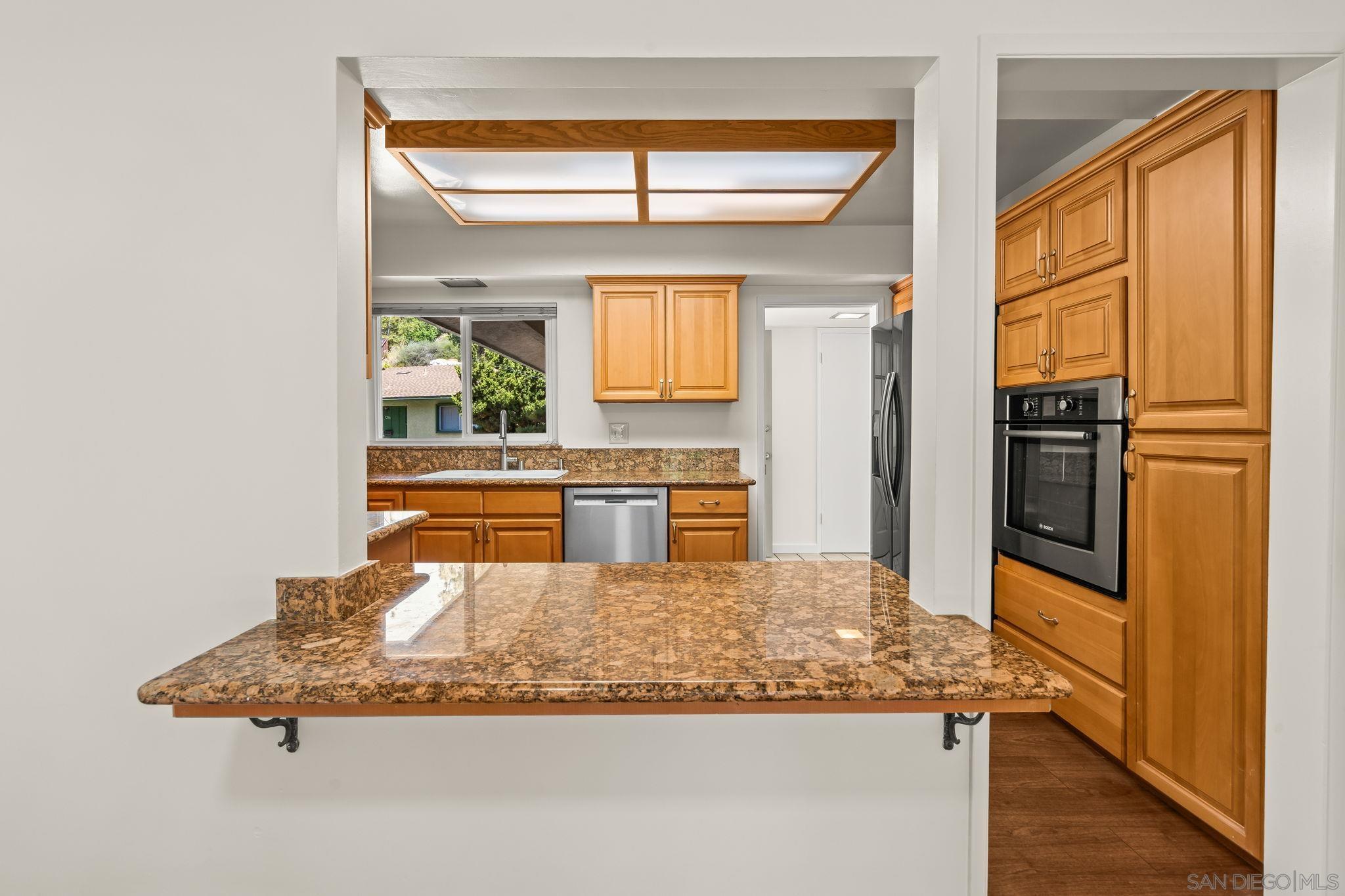 Detail Gallery Image 8 of 43 For 5295  Joan Ct, San Diego,  CA 92115 - 4 Beds | 2 Baths