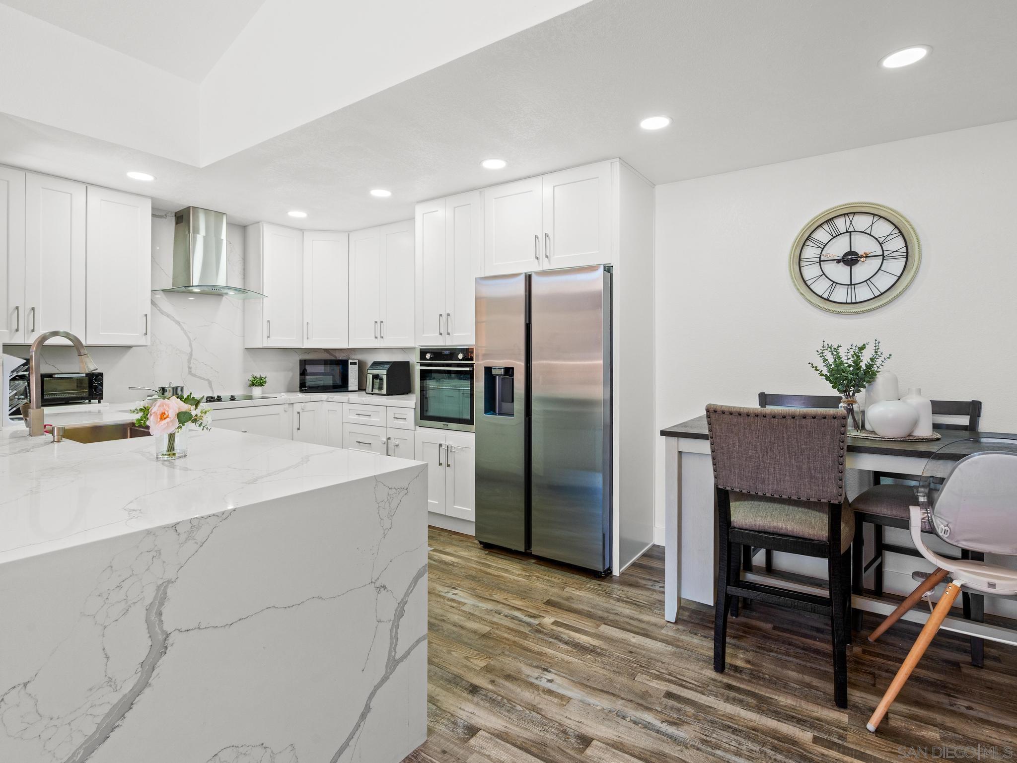 Detail Gallery Image 2 of 14 For 17161  Alva Rd  #1424,  San Diego,  CA 92127 - 1 Beds | 1 Baths