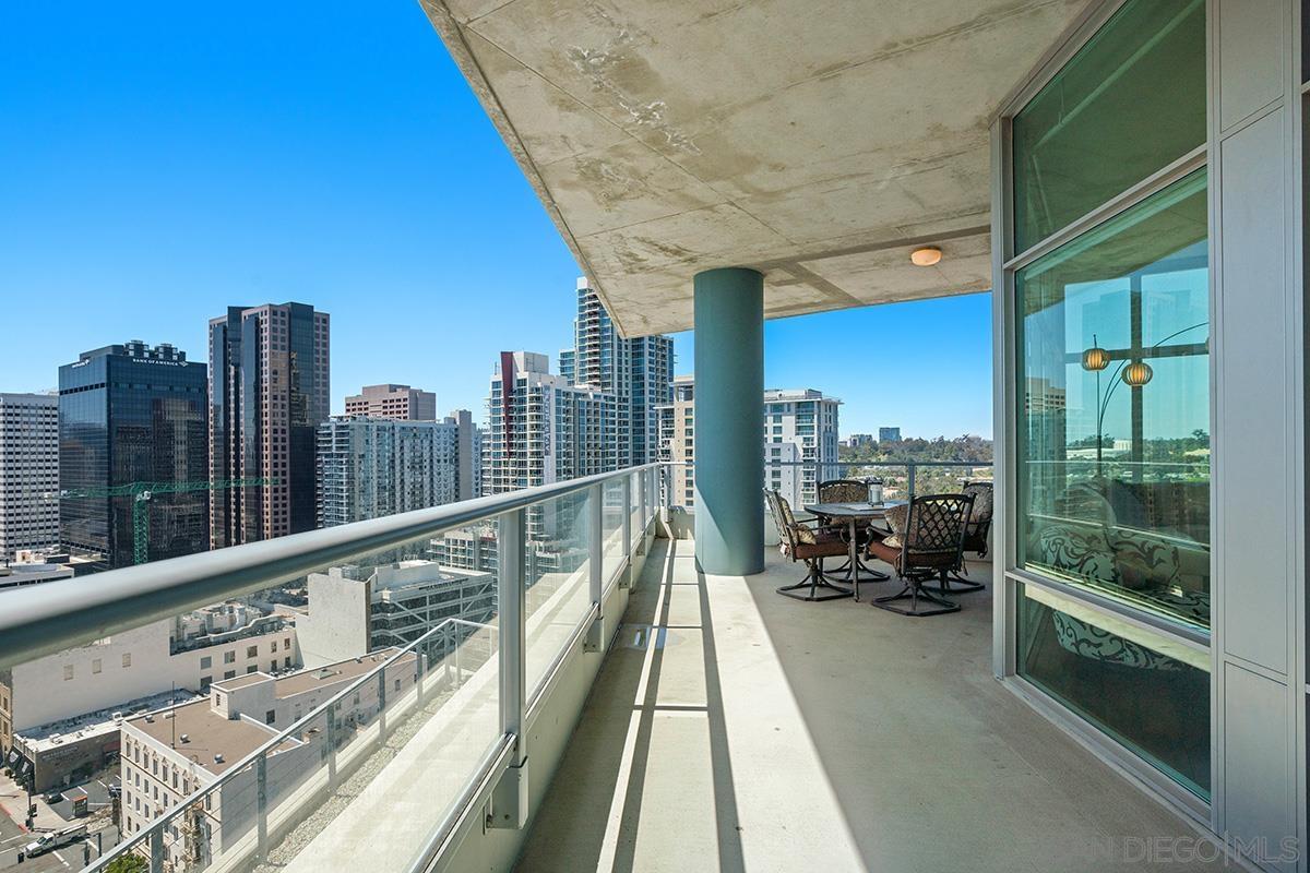 Detail Gallery Image 19 of 55 For 1080  Park Blvd  #1802,  San Diego,  CA 92101 - 2 Beds | 2/1 Baths