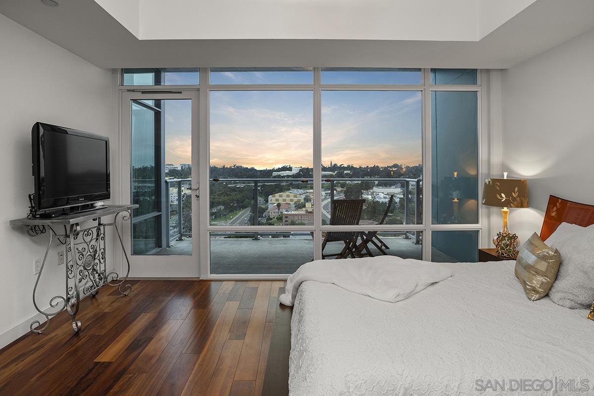 Detail Gallery Image 24 of 55 For 1080  Park Blvd  #1802,  San Diego,  CA 92101 - 2 Beds | 2/1 Baths
