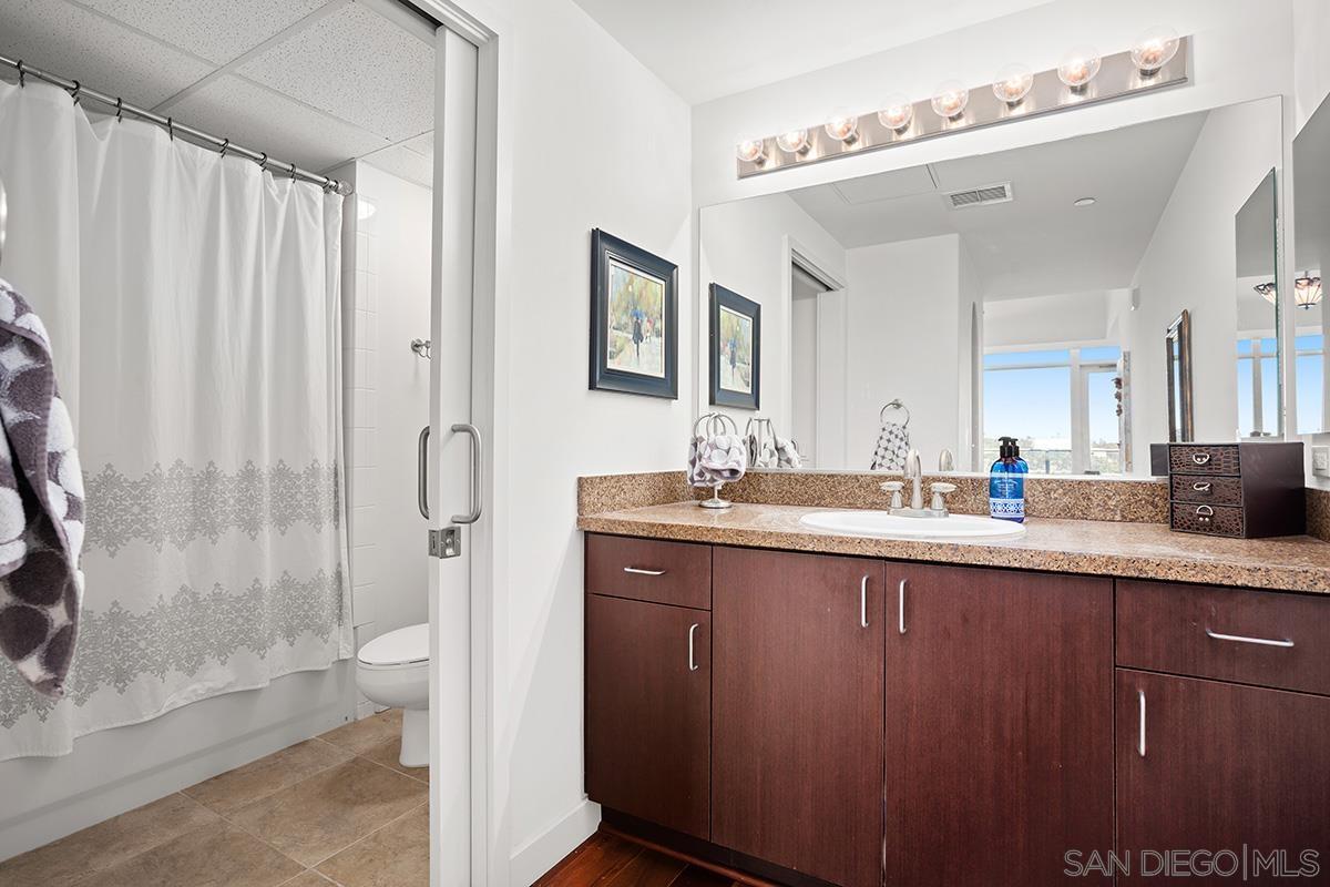 Detail Gallery Image 29 of 55 For 1080  Park Blvd  #1802,  San Diego,  CA 92101 - 2 Beds | 2/1 Baths