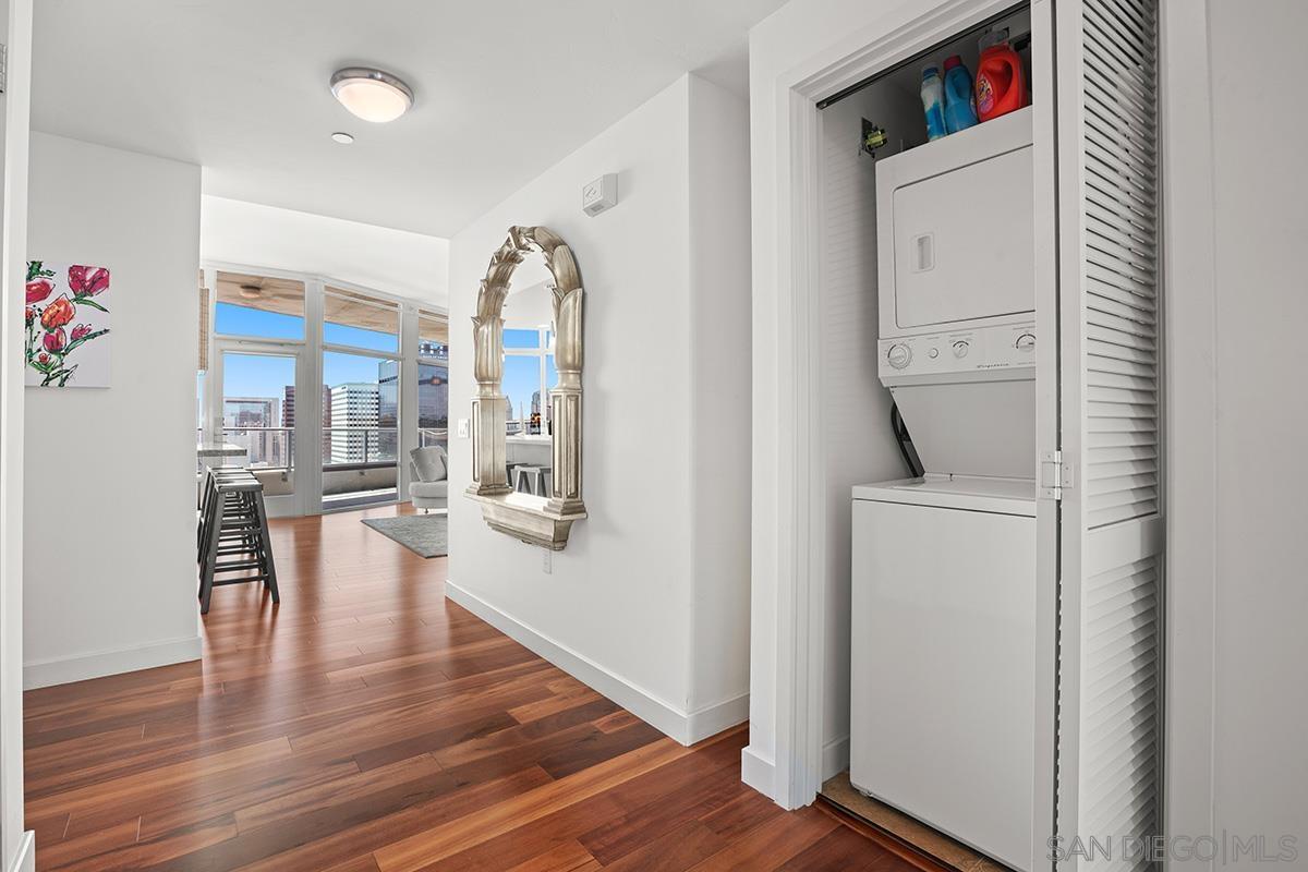 Detail Gallery Image 40 of 55 For 1080  Park Blvd  #1802,  San Diego,  CA 92101 - 2 Beds | 2/1 Baths