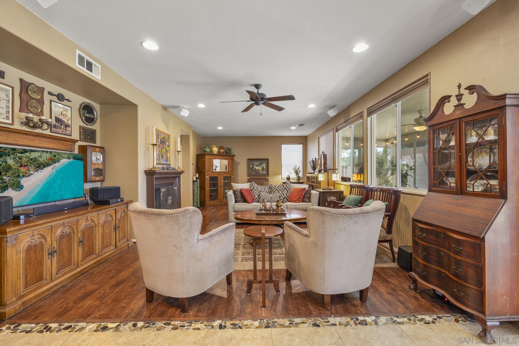 Detail Gallery Image 12 of 44 For 26659  Cactus Creek Way, Sun City,  CA 92586 - 4 Beds | 2/1 Baths