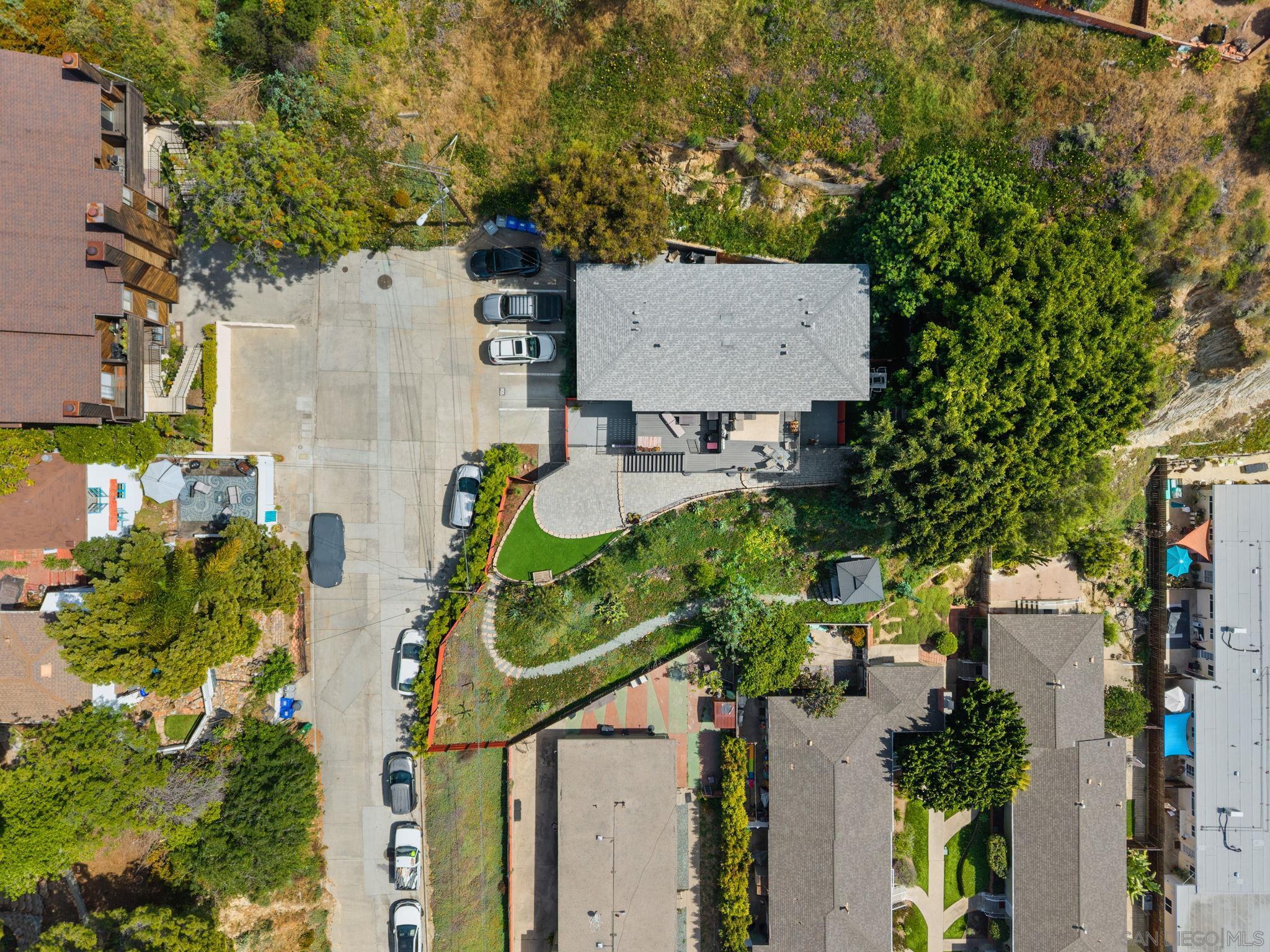 Detail Gallery Image 4 of 19 For 801-807  Torrance Street, San Diego,  CA 92103 - – Beds | – Baths