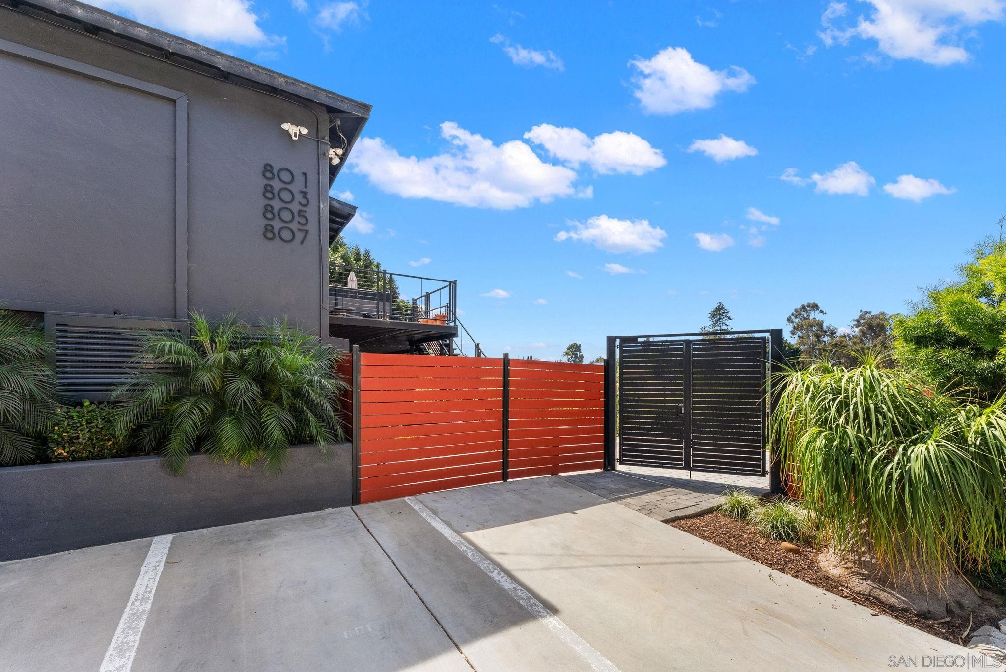 Detail Gallery Image 6 of 19 For 801-807  Torrance Street, San Diego,  CA 92103 - – Beds | – Baths