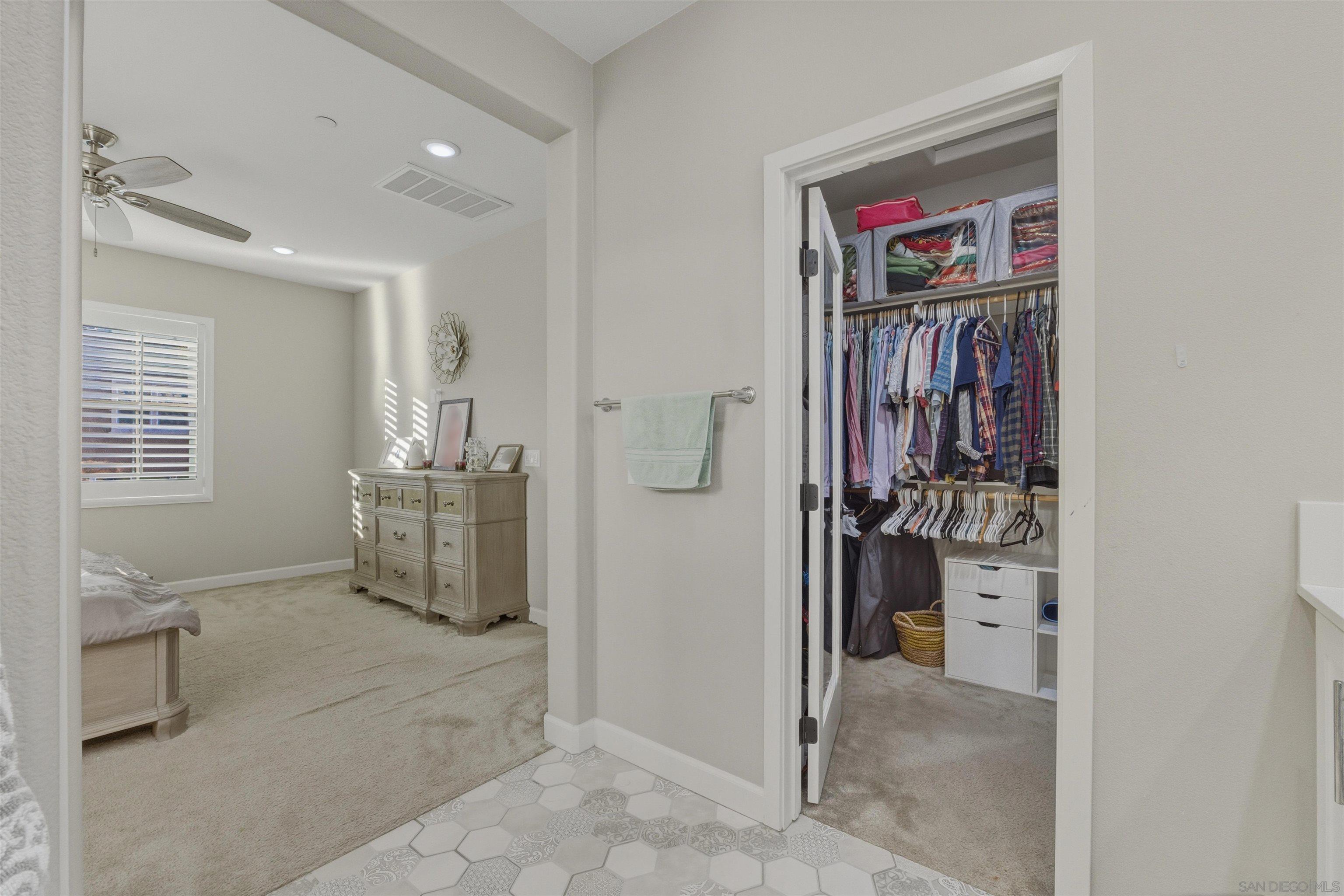 Detail Gallery Image 17 of 33 For 10849  Blake Way, San Diego,  CA 92129 - 3 Beds | 2 Baths