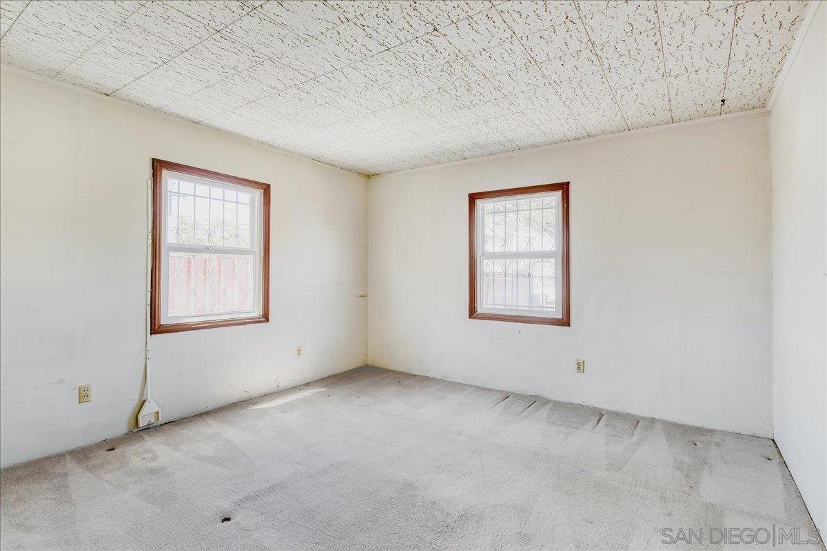 Detail Gallery Image 15 of 30 For 2120 E 20th Street, National City,  CA 91950 - 3 Beds | 2 Baths