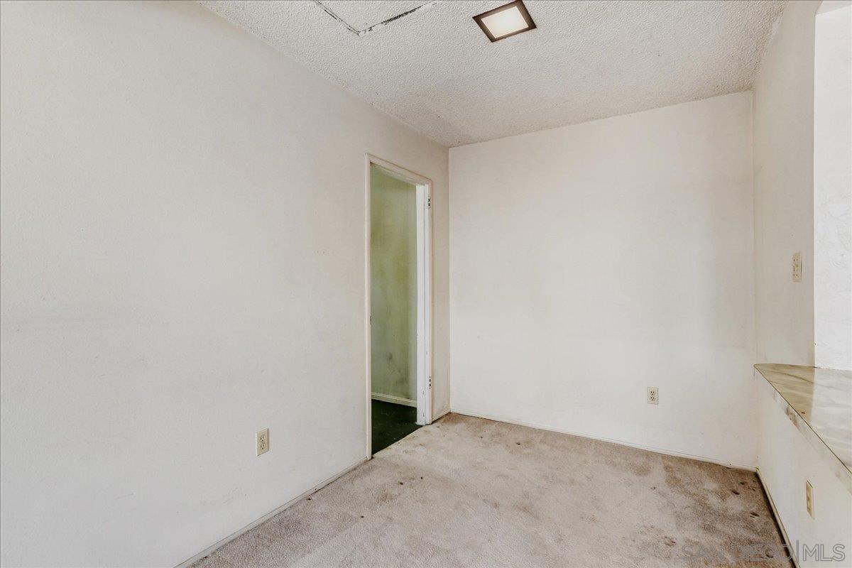 Detail Gallery Image 20 of 30 For 2120 E 20th Street, National City,  CA 91950 - 3 Beds | 2 Baths