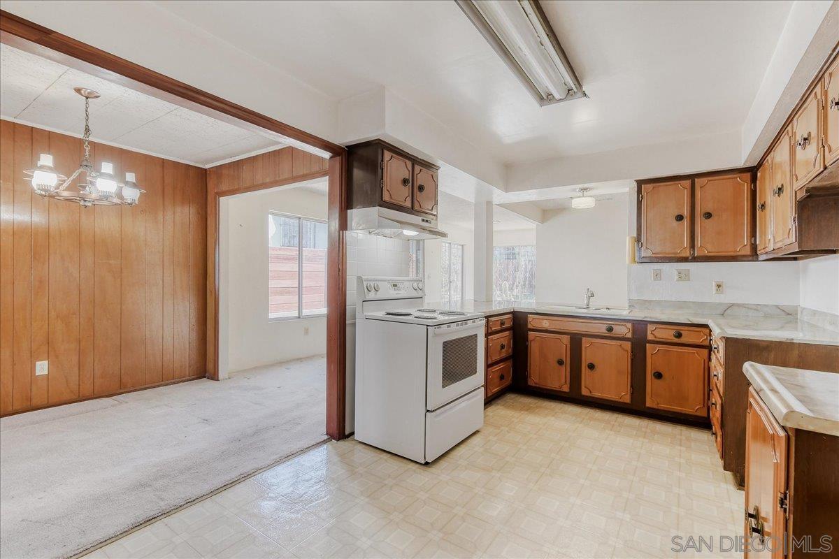 Detail Gallery Image 24 of 30 For 2120 E 20th Street, National City,  CA 91950 - 3 Beds | 2 Baths