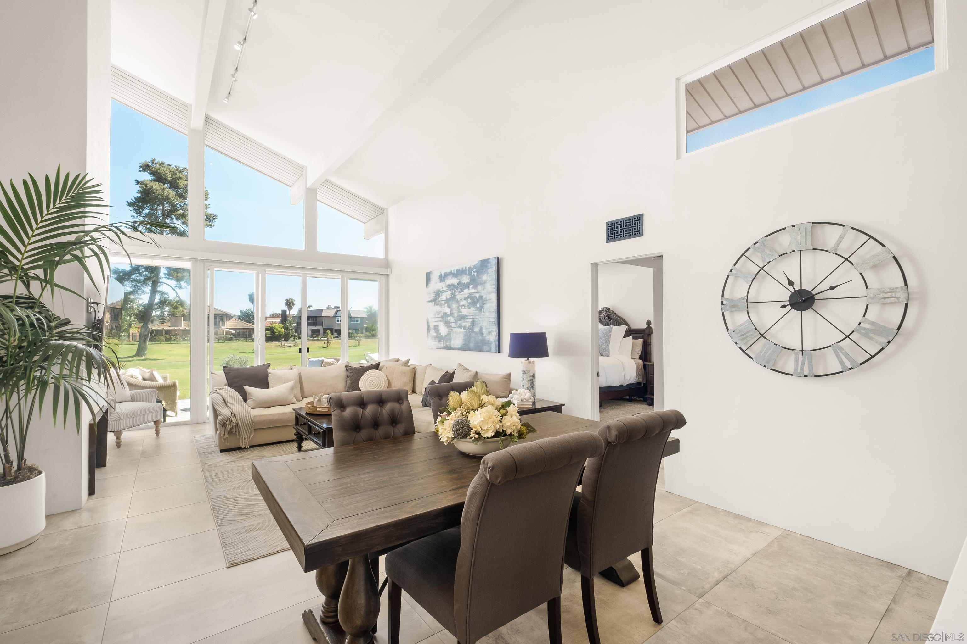 Detail Gallery Image 11 of 33 For 119  via Coronado, Rancho Santa Fe,  CA 92091 - 2 Beds | 2 Baths