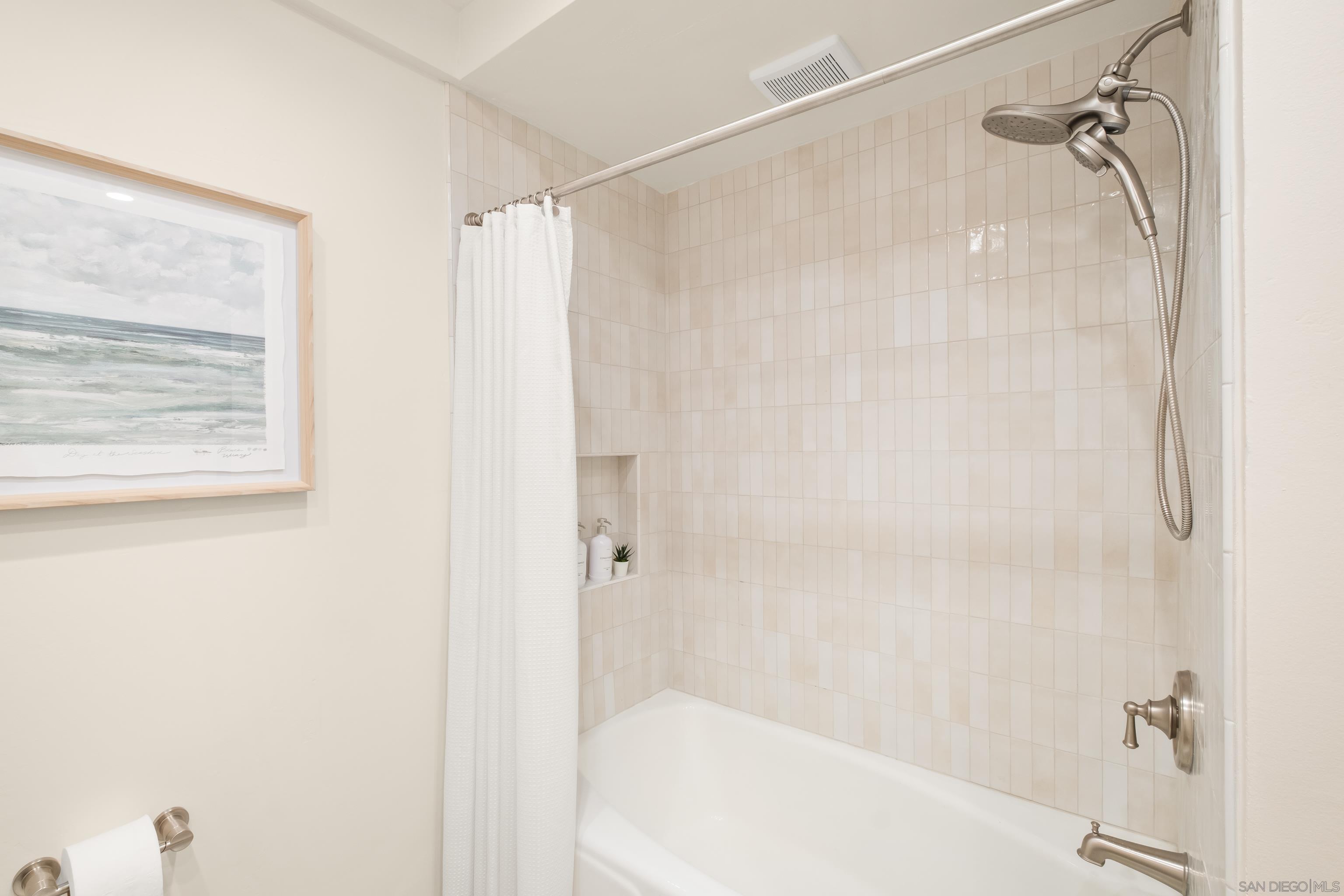 Detail Gallery Image 24 of 33 For 119  via Coronado, Rancho Santa Fe,  CA 92091 - 2 Beds | 2 Baths