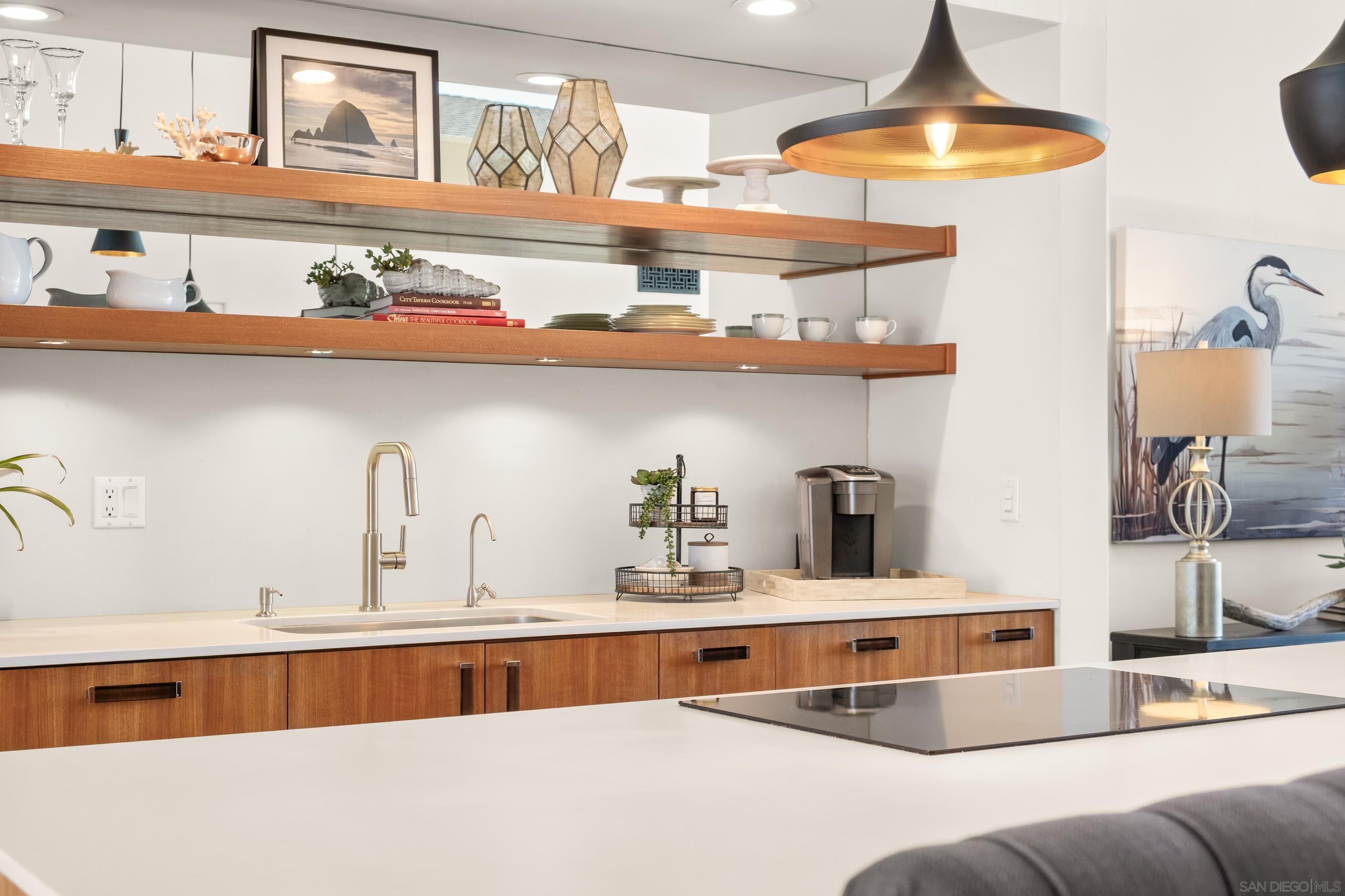 Detail Gallery Image 6 of 33 For 119  via Coronado, Rancho Santa Fe,  CA 92091 - 2 Beds | 2 Baths