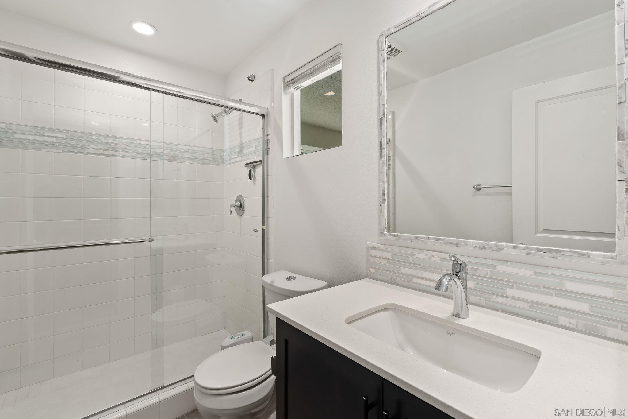 Detail Gallery Image 21 of 75 For 8336  Summit Way, San Diego,  CA 92108 - 4 Beds | 3/1 Baths