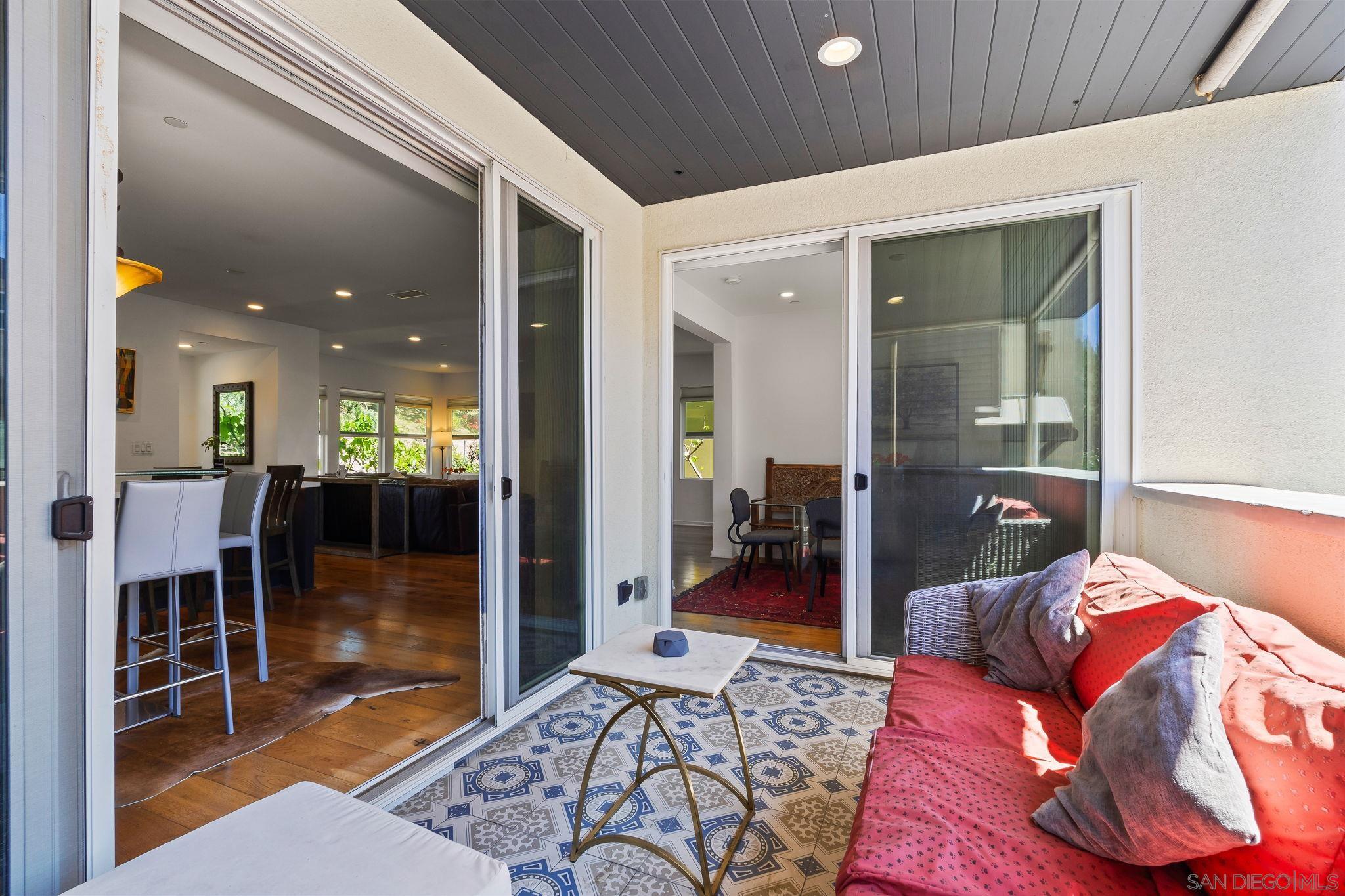 Detail Gallery Image 23 of 75 For 8336  Summit Way, San Diego,  CA 92108 - 4 Beds | 3/1 Baths