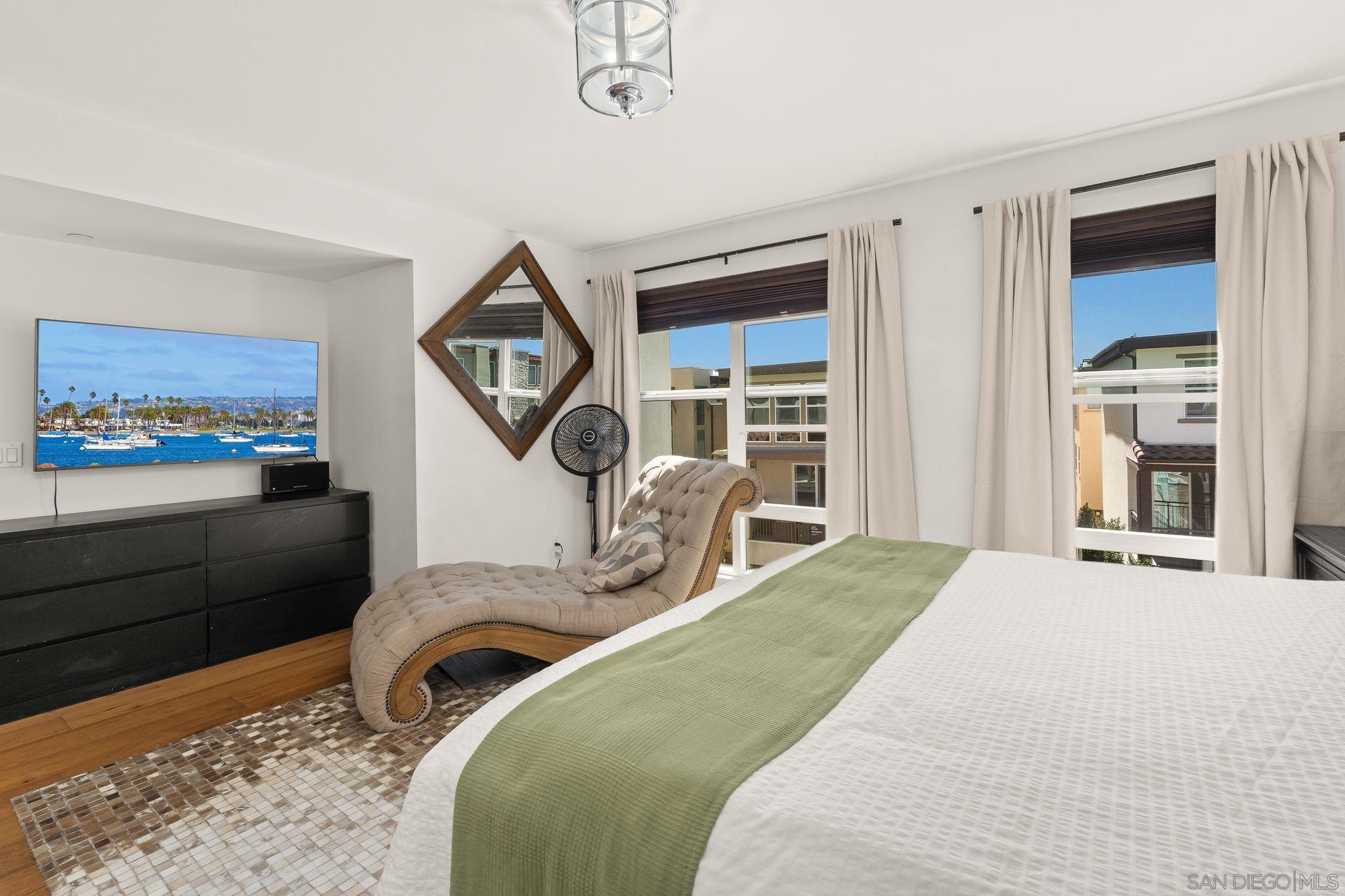 Detail Gallery Image 27 of 75 For 8336  Summit Way, San Diego,  CA 92108 - 4 Beds | 3/1 Baths