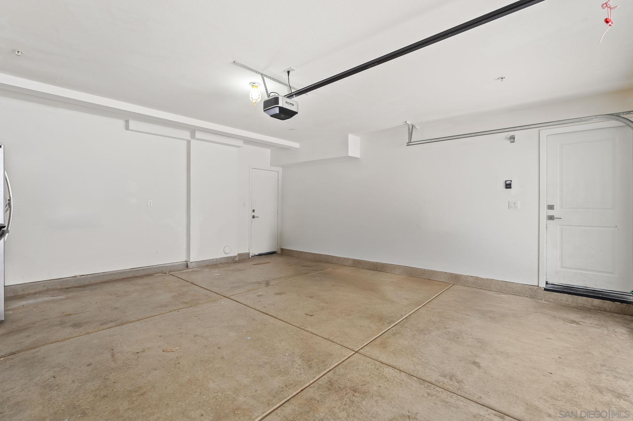 Detail Gallery Image 36 of 75 For 8336  Summit Way, San Diego,  CA 92108 - 4 Beds | 3/1 Baths