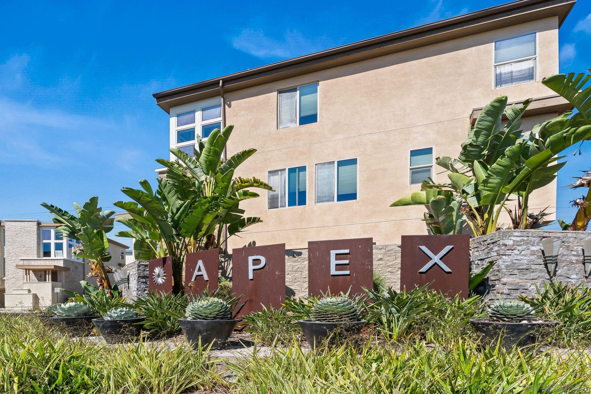 Detail Gallery Image 40 of 75 For 8336  Summit Way, San Diego,  CA 92108 - 4 Beds | 3/1 Baths