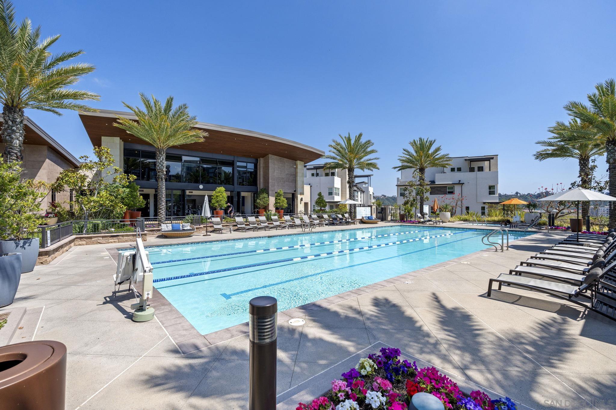 Detail Gallery Image 45 of 75 For 8336  Summit Way, San Diego,  CA 92108 - 4 Beds | 3/1 Baths