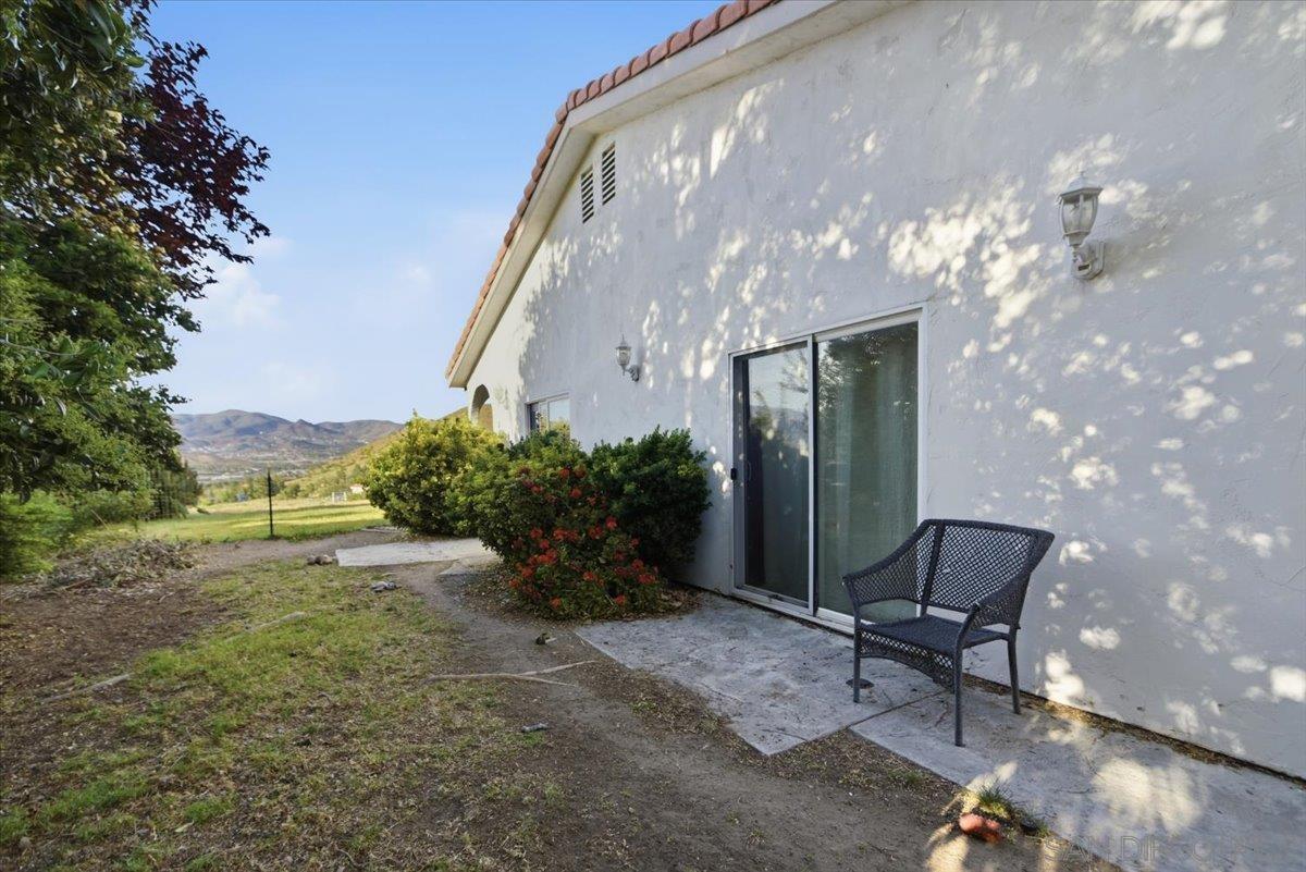 Detail Gallery Image 8 of 54 For 31802  Lawson Rd, Acton,  CA 93510 - 5 Beds | 4 Baths