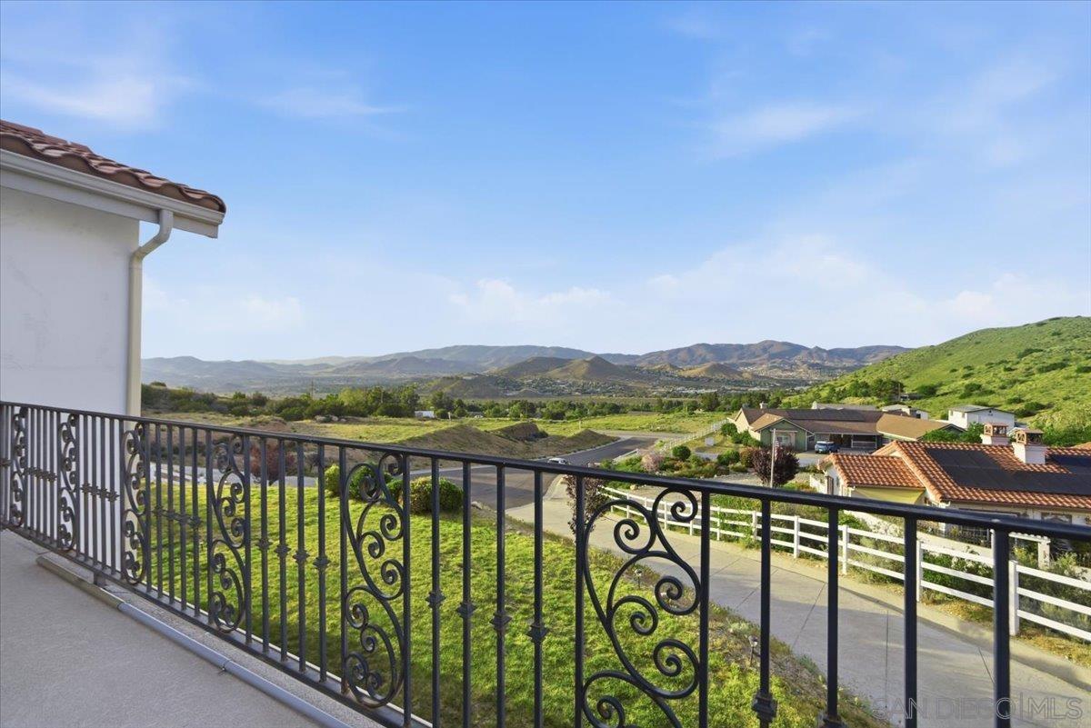 Detail Gallery Image 10 of 54 For 31802  Lawson Rd, Acton,  CA 93510 - 5 Beds | 4 Baths