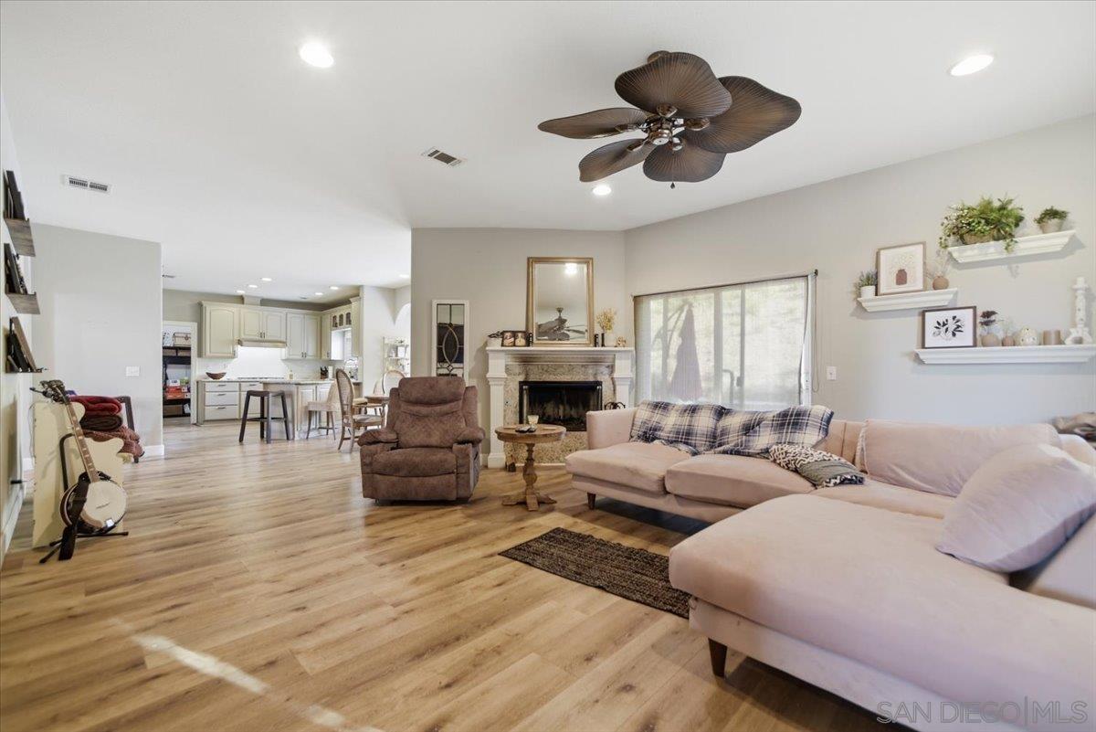 Detail Gallery Image 15 of 54 For 31802  Lawson Rd, Acton,  CA 93510 - 5 Beds | 4 Baths