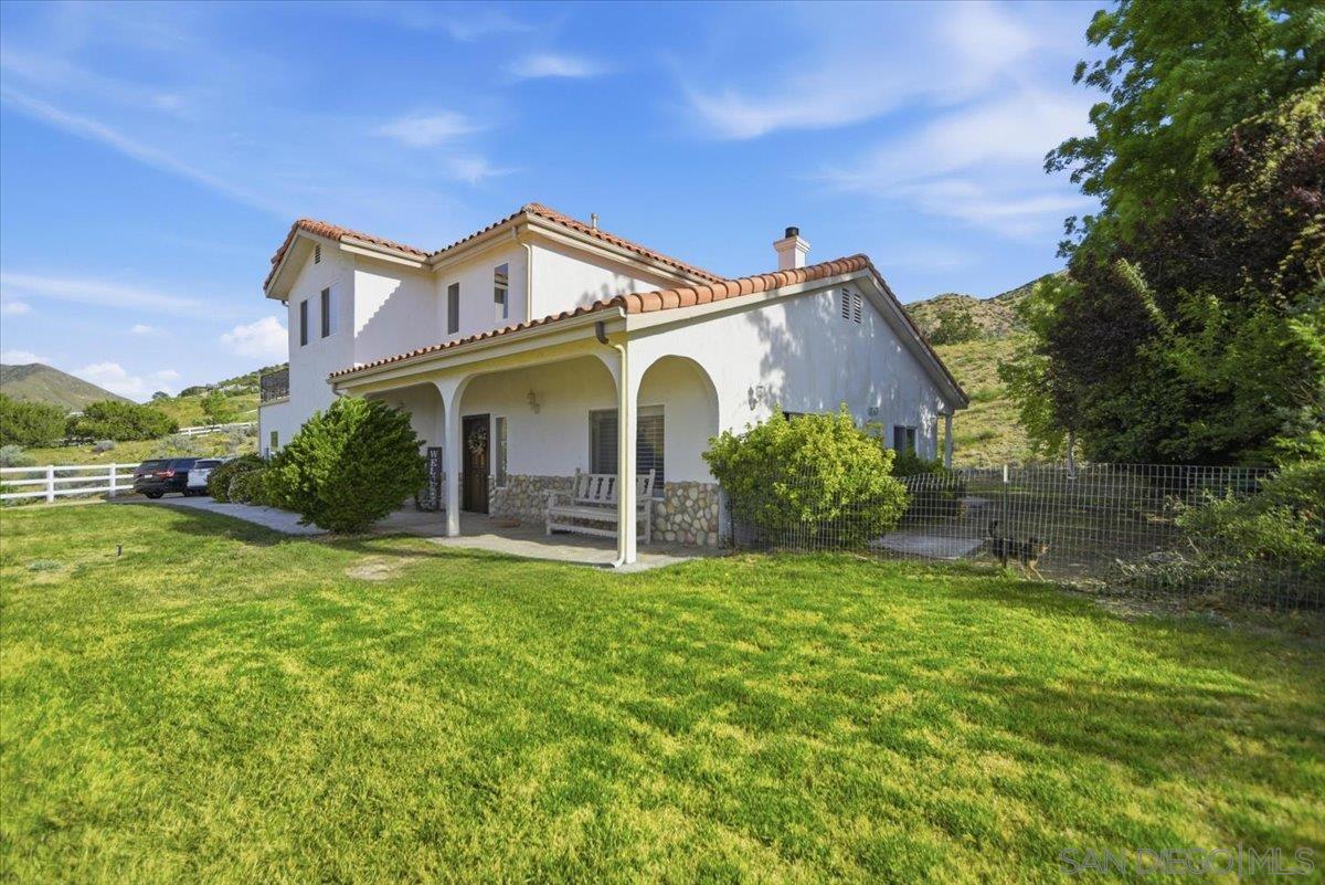 Detail Gallery Image 4 of 54 For 31802  Lawson Rd, Acton,  CA 93510 - 5 Beds | 4 Baths