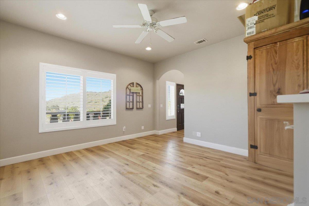 Detail Gallery Image 29 of 54 For 31802  Lawson Rd, Acton,  CA 93510 - 5 Beds | 4 Baths