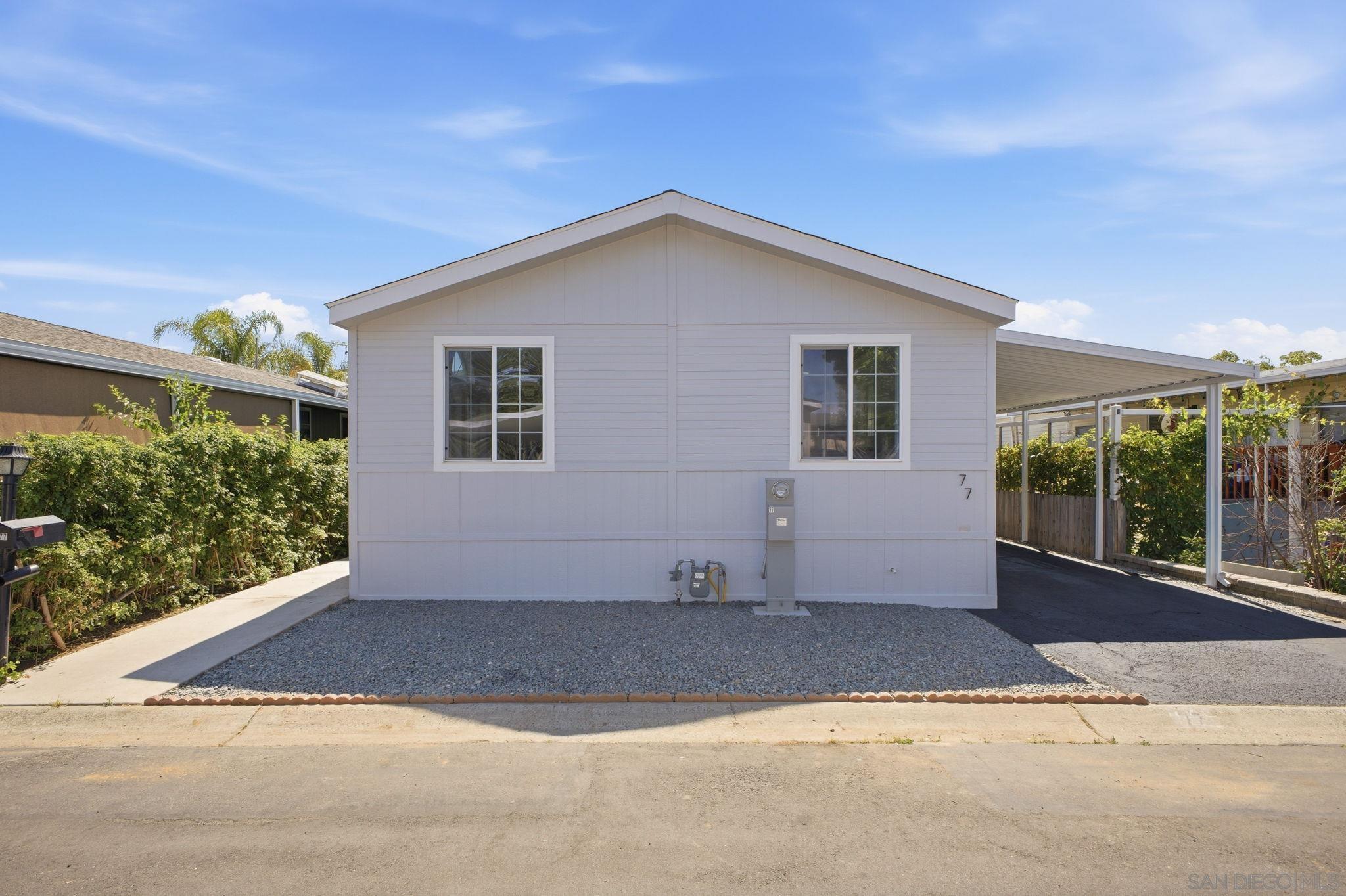 Detail Gallery Image 4 of 53 For 2550 E Valley Pkwy  #77,  Escondido,  CA 92027 - 3 Beds | 2 Baths