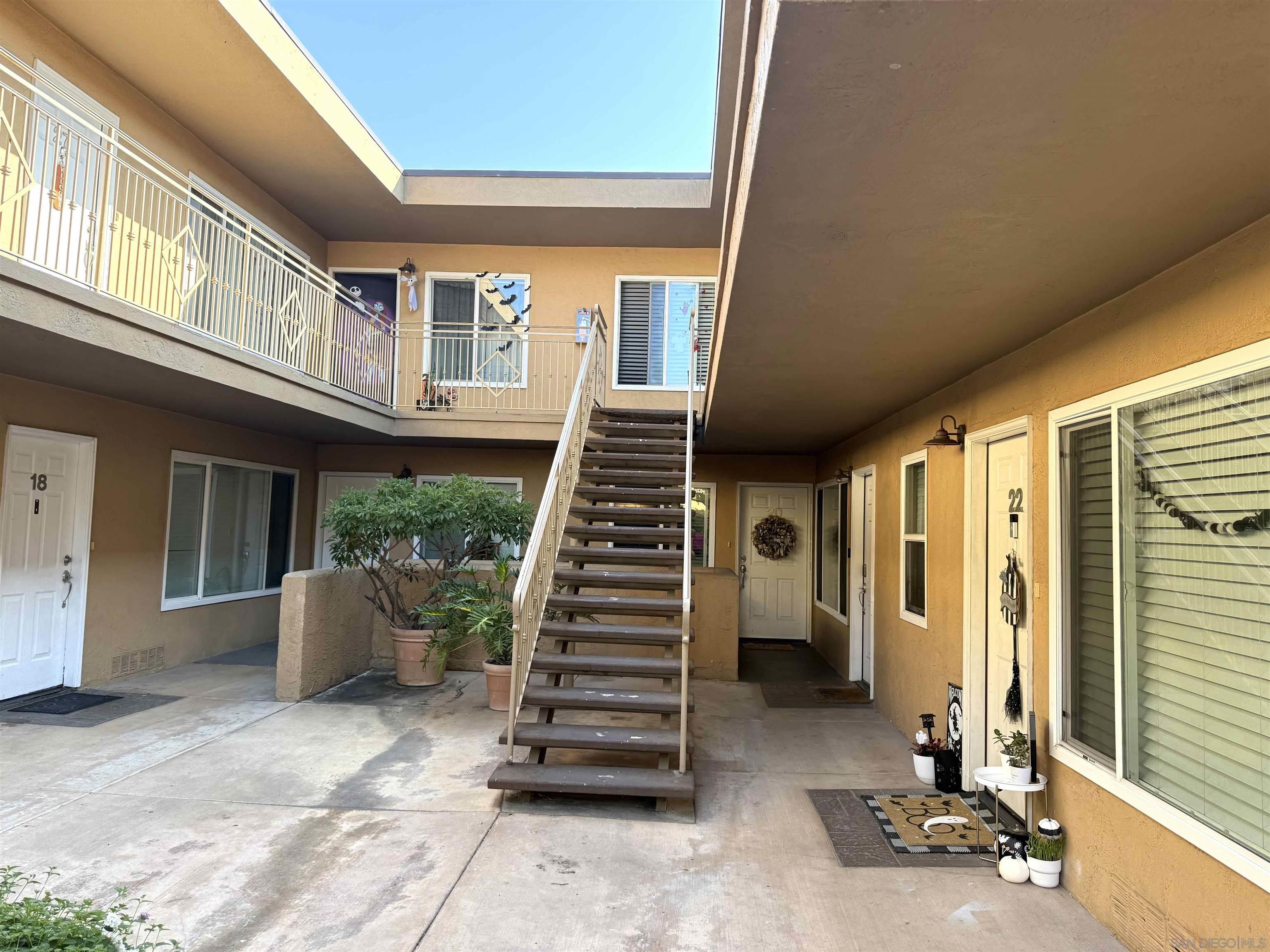 Detail Gallery Image 6 of 21 For 5511  Adelaide Ave  #21,  San Diego,  CA 92115 - 2 Beds | 1 Baths