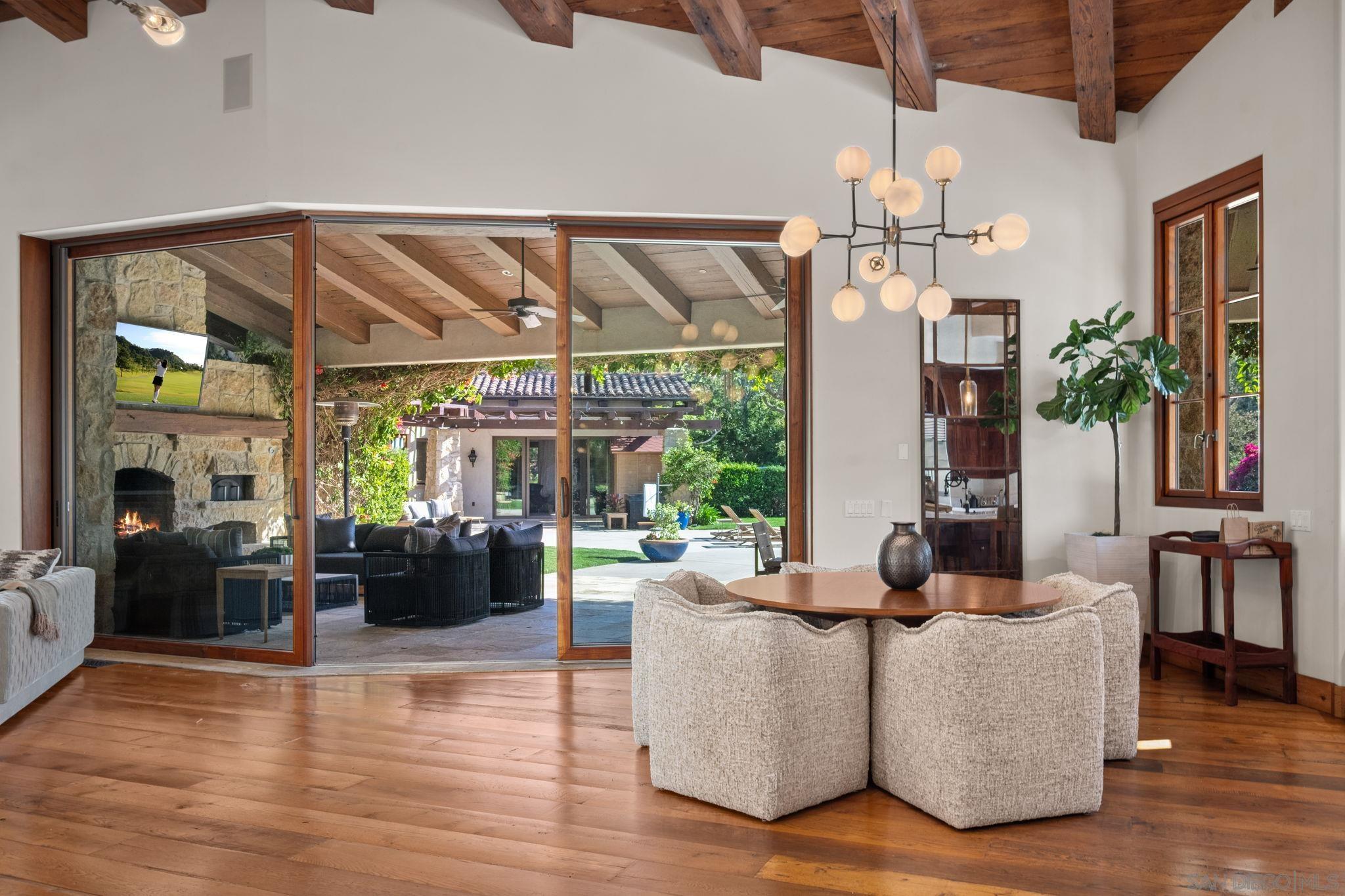 Detail Gallery Image 9 of 28 For 4505  La Noria, Rancho Santa Fe,  CA 92067 - 7 Beds | 7/1 Baths