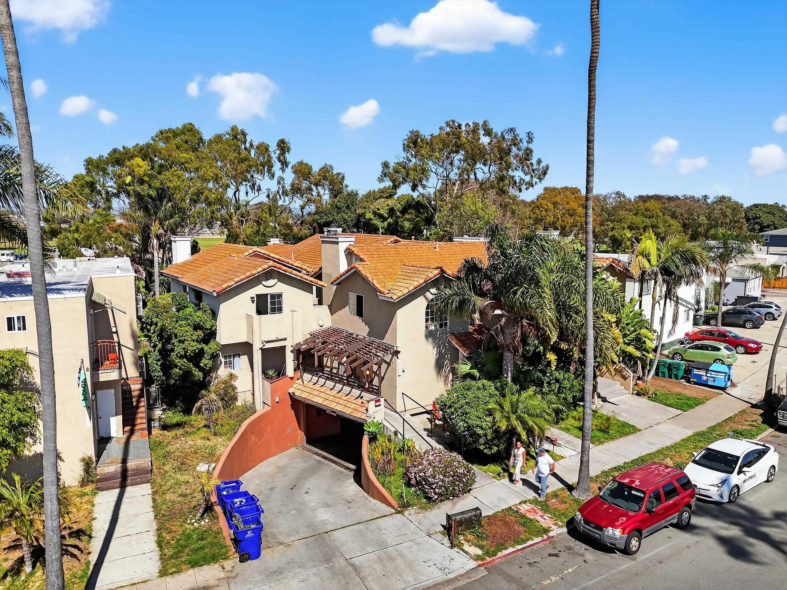 Detail Gallery Image 11 of 43 For 4930 W Point Loma Blvd, San Diego,  CA 92107 - – Beds | – Baths