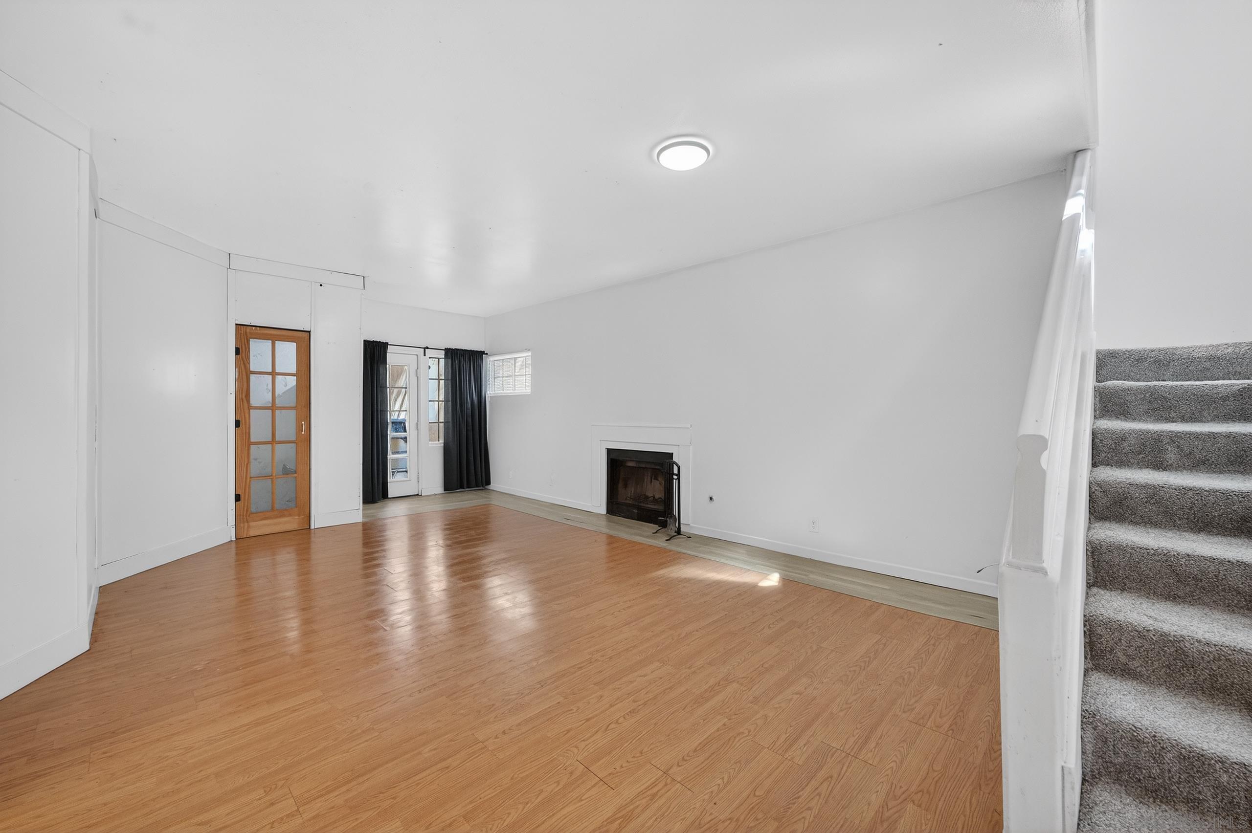 Detail Gallery Image 16 of 43 For 4930 W Point Loma Blvd, San Diego,  CA 92107 - – Beds | – Baths