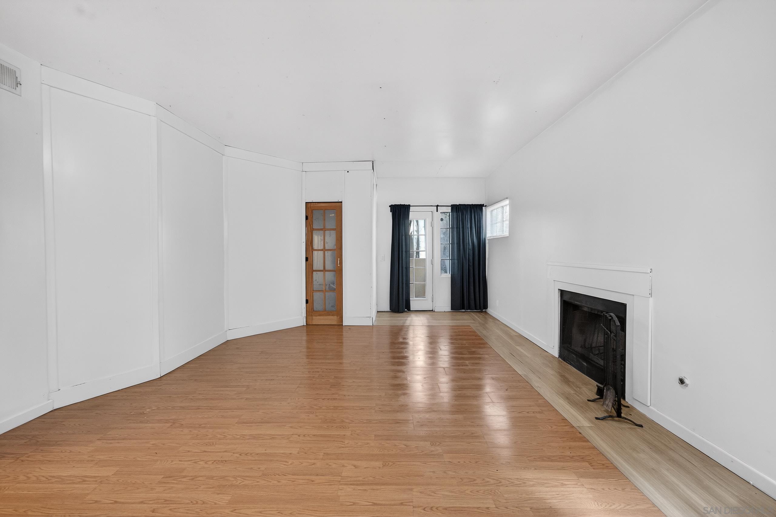 Detail Gallery Image 17 of 43 For 4930 W Point Loma Blvd, San Diego,  CA 92107 - – Beds | – Baths