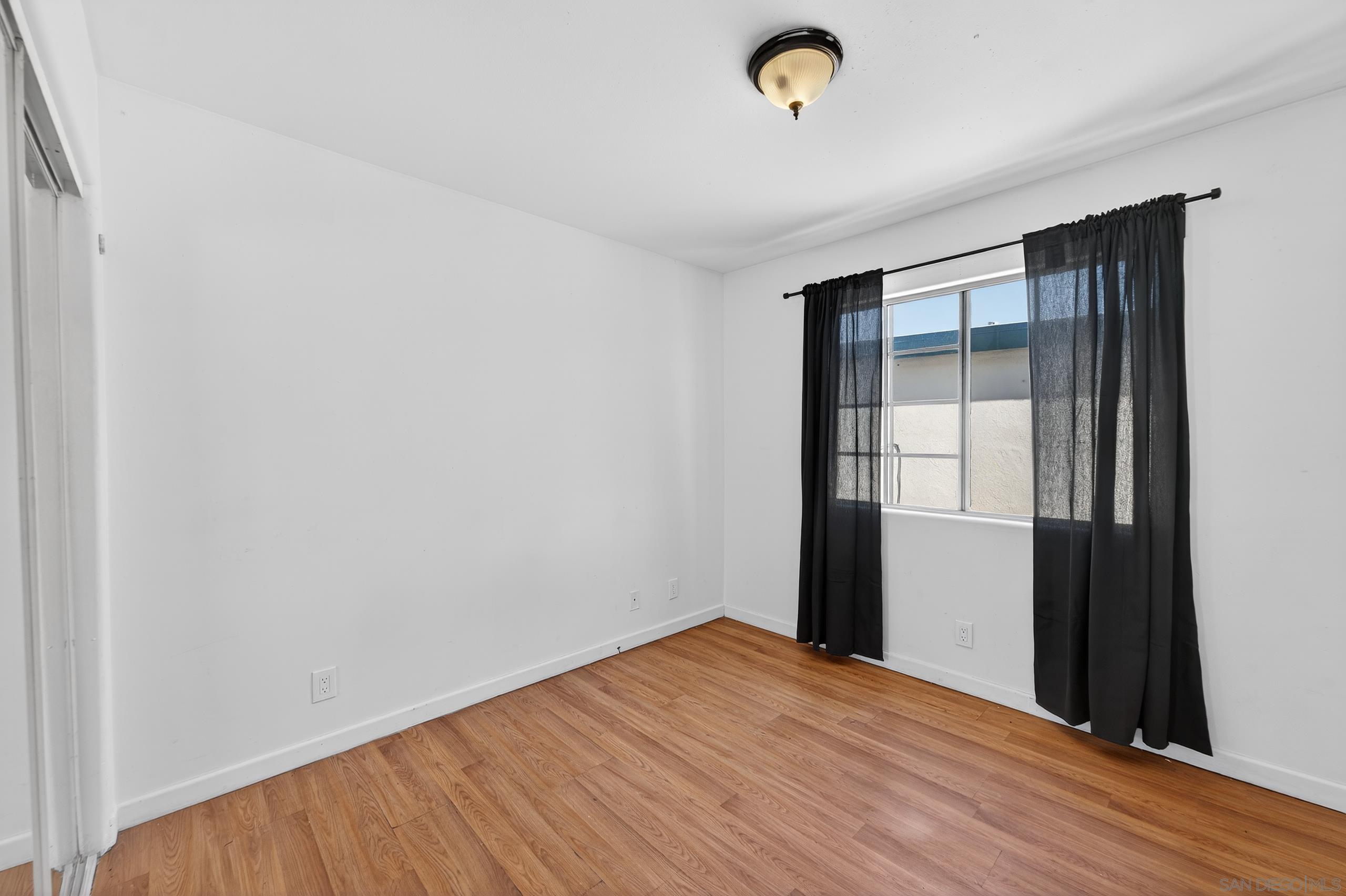 Detail Gallery Image 29 of 43 For 4930 W Point Loma Blvd, San Diego,  CA 92107 - – Beds | – Baths