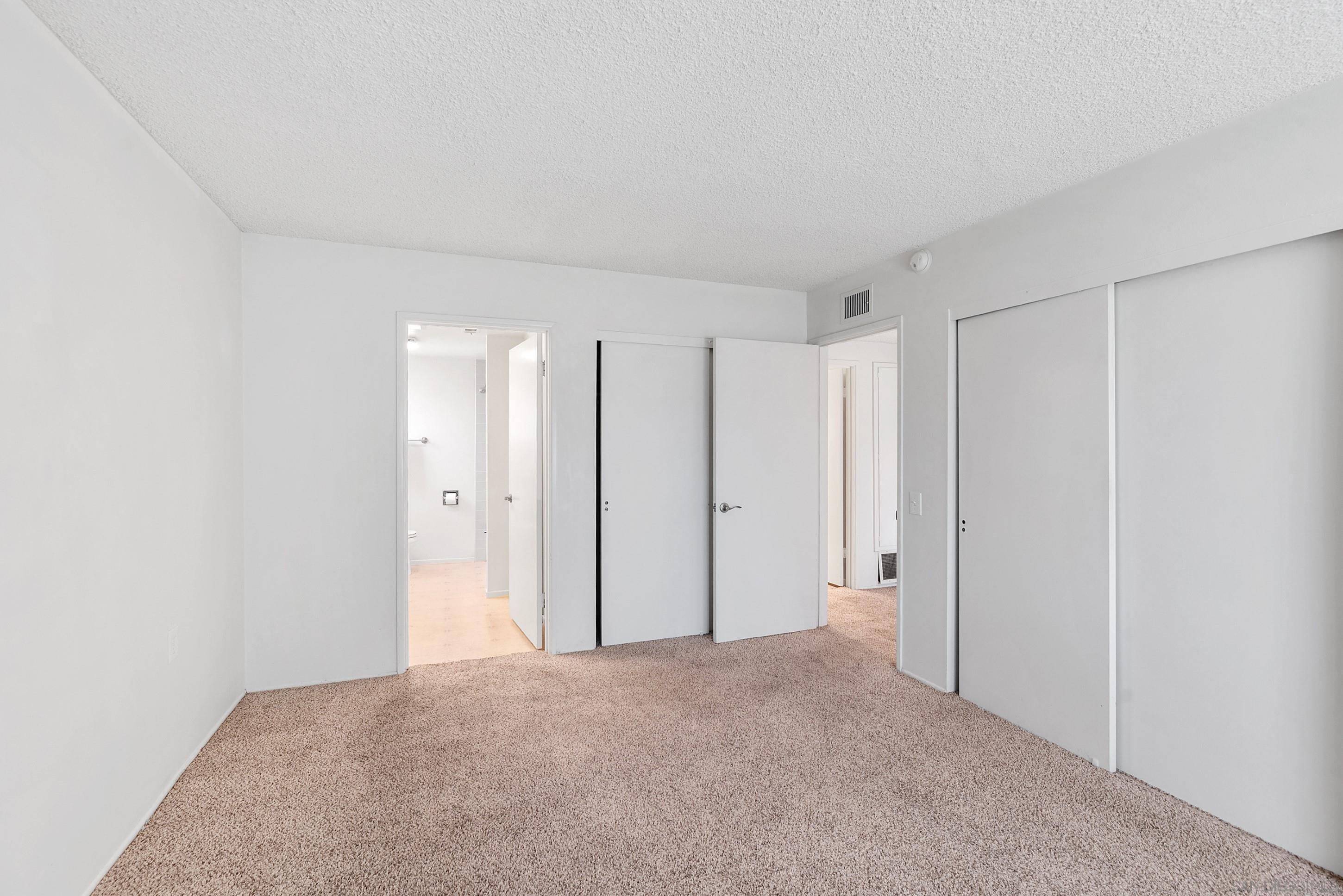 Detail Gallery Image 13 of 37 For 12453  Rios Rd, San Diego,  CA 92128 - 2 Beds | 2 Baths