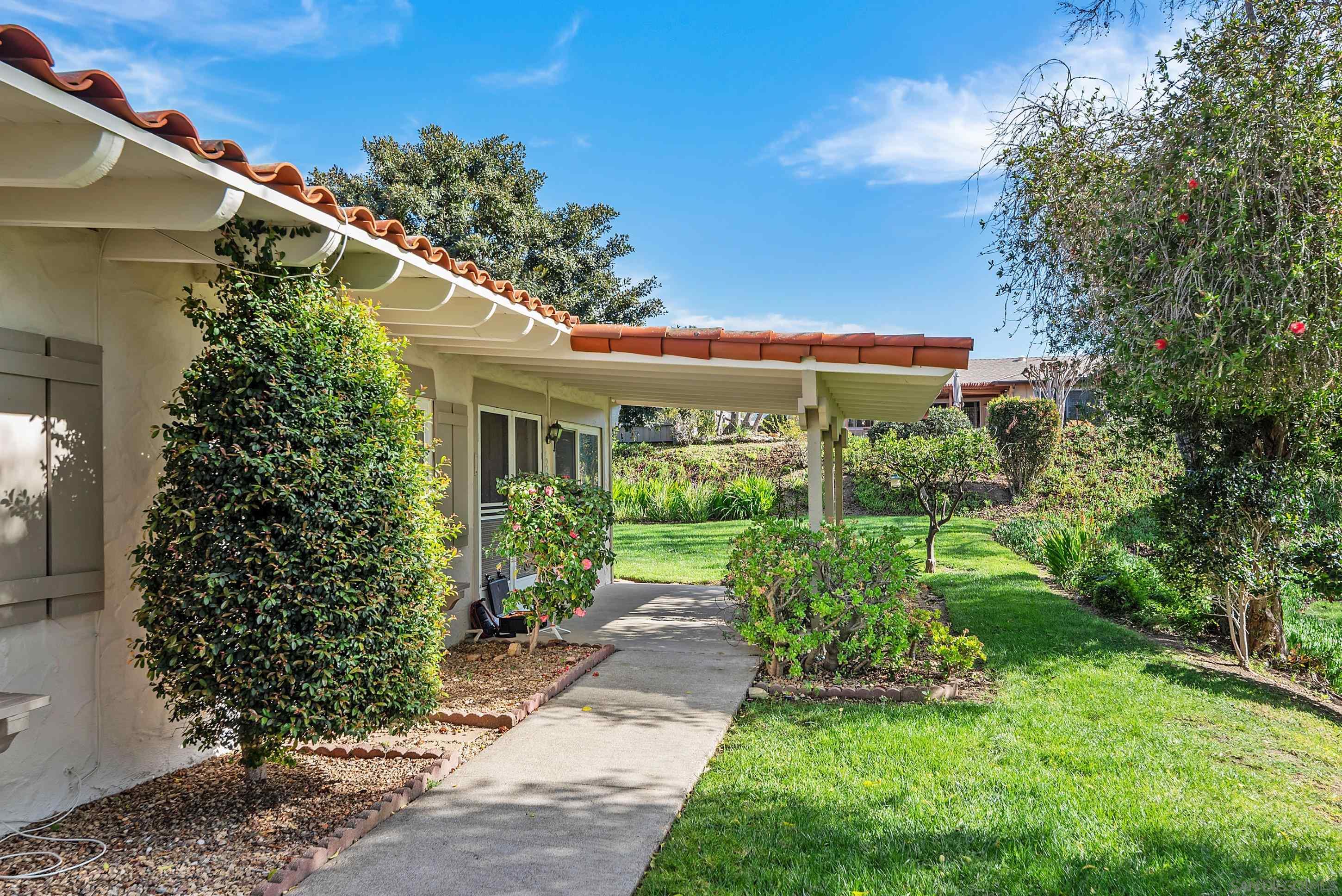 Detail Gallery Image 22 of 37 For 12453  Rios Rd, San Diego,  CA 92128 - 2 Beds | 2 Baths