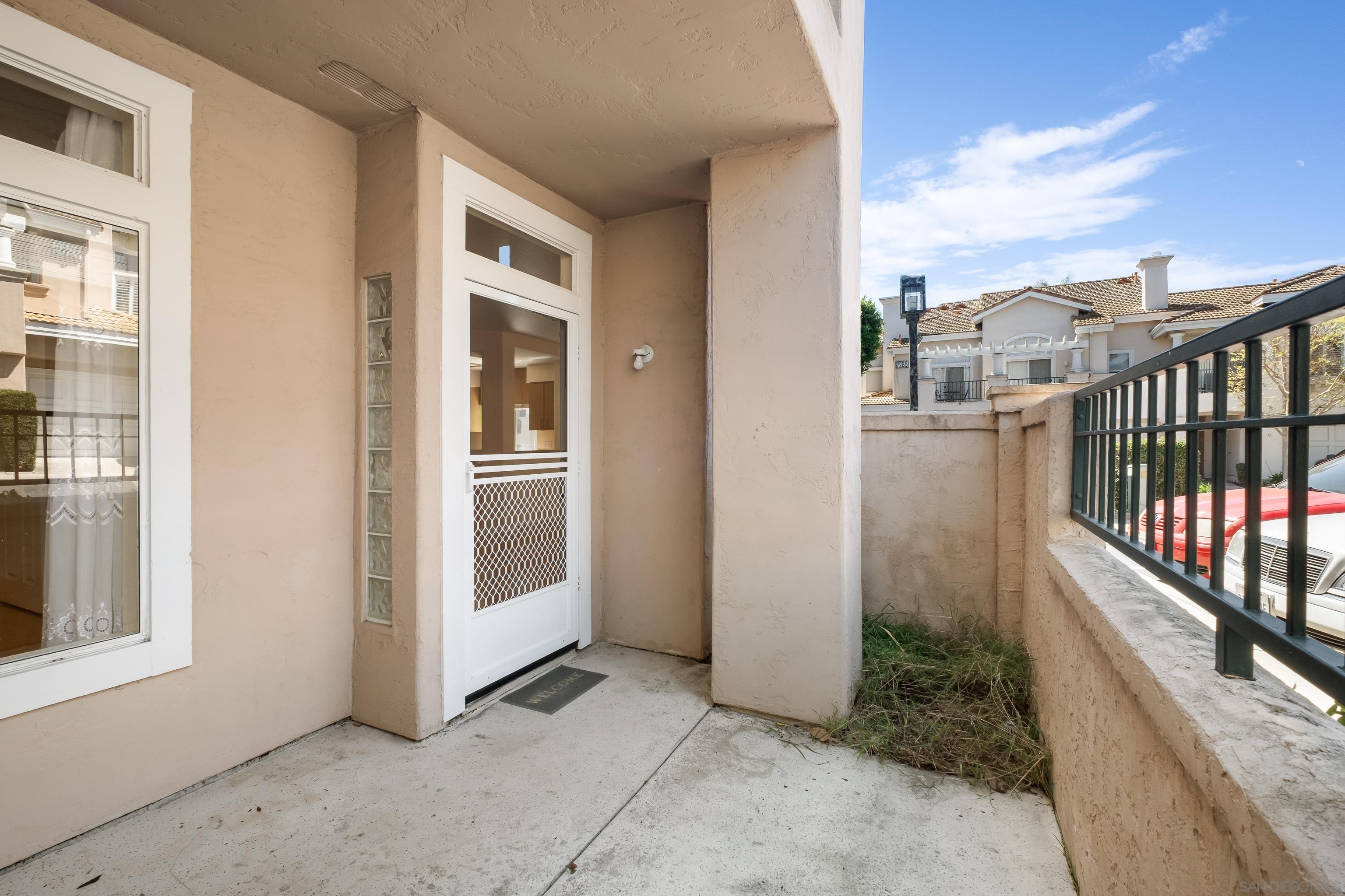 Detail Gallery Image 11 of 24 For 7275  Calabria Court  #70,  San Diego,  CA 92122 - 2 Beds | 2 Baths