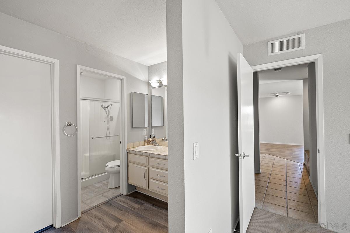 Detail Gallery Image 36 of 56 For 10400  Caminito Cuervo  #264,  San Diego,  CA 92108 - 2 Beds | 2 Baths