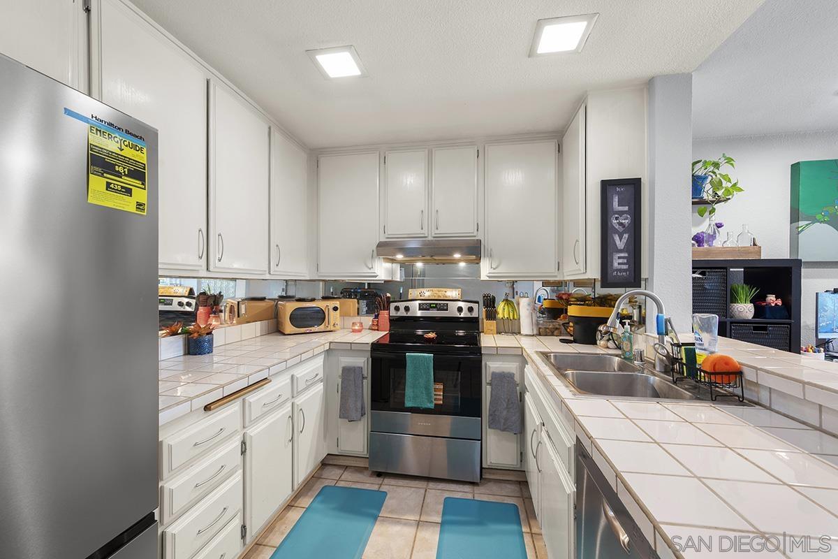 Detail Gallery Image 5 of 56 For 10400  Caminito Cuervo  #264,  San Diego,  CA 92108 - 2 Beds | 2 Baths