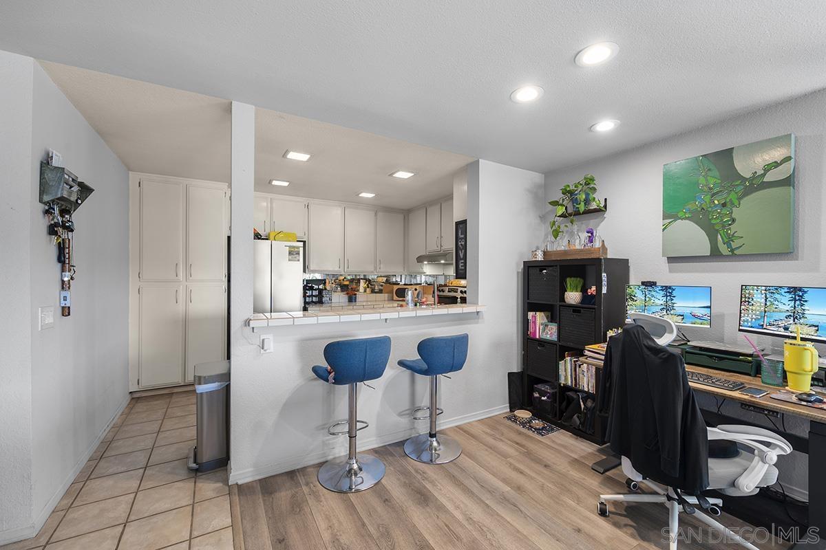 Detail Gallery Image 7 of 56 For 10400  Caminito Cuervo  #264,  San Diego,  CA 92108 - 2 Beds | 2 Baths