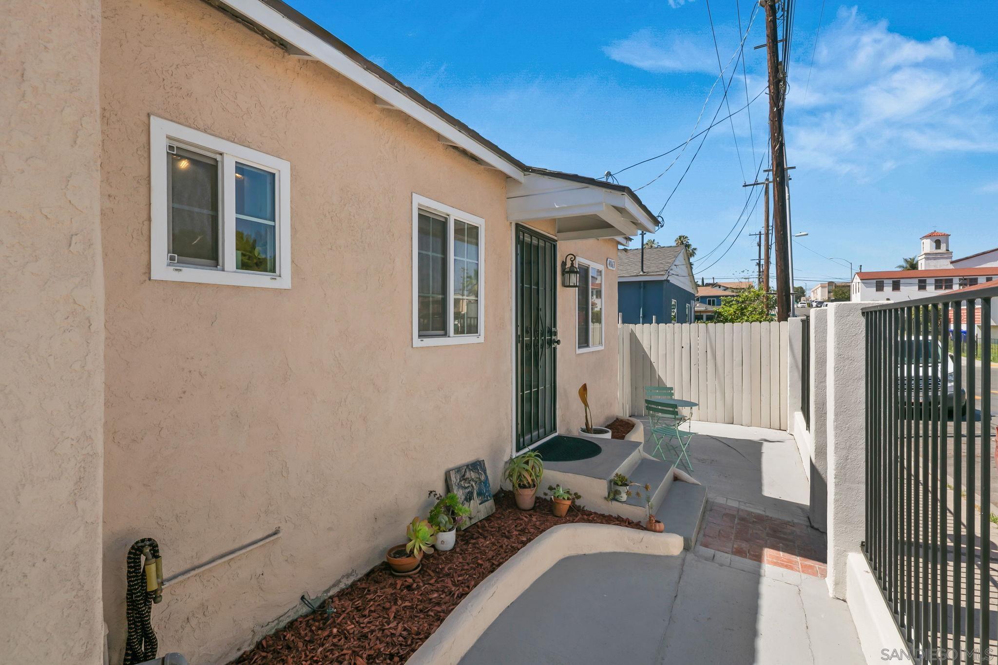 Detail Gallery Image 22 of 28 For 4863  Polk Ave., San Diego,  CA 92105 - 4 Beds | 2 Baths