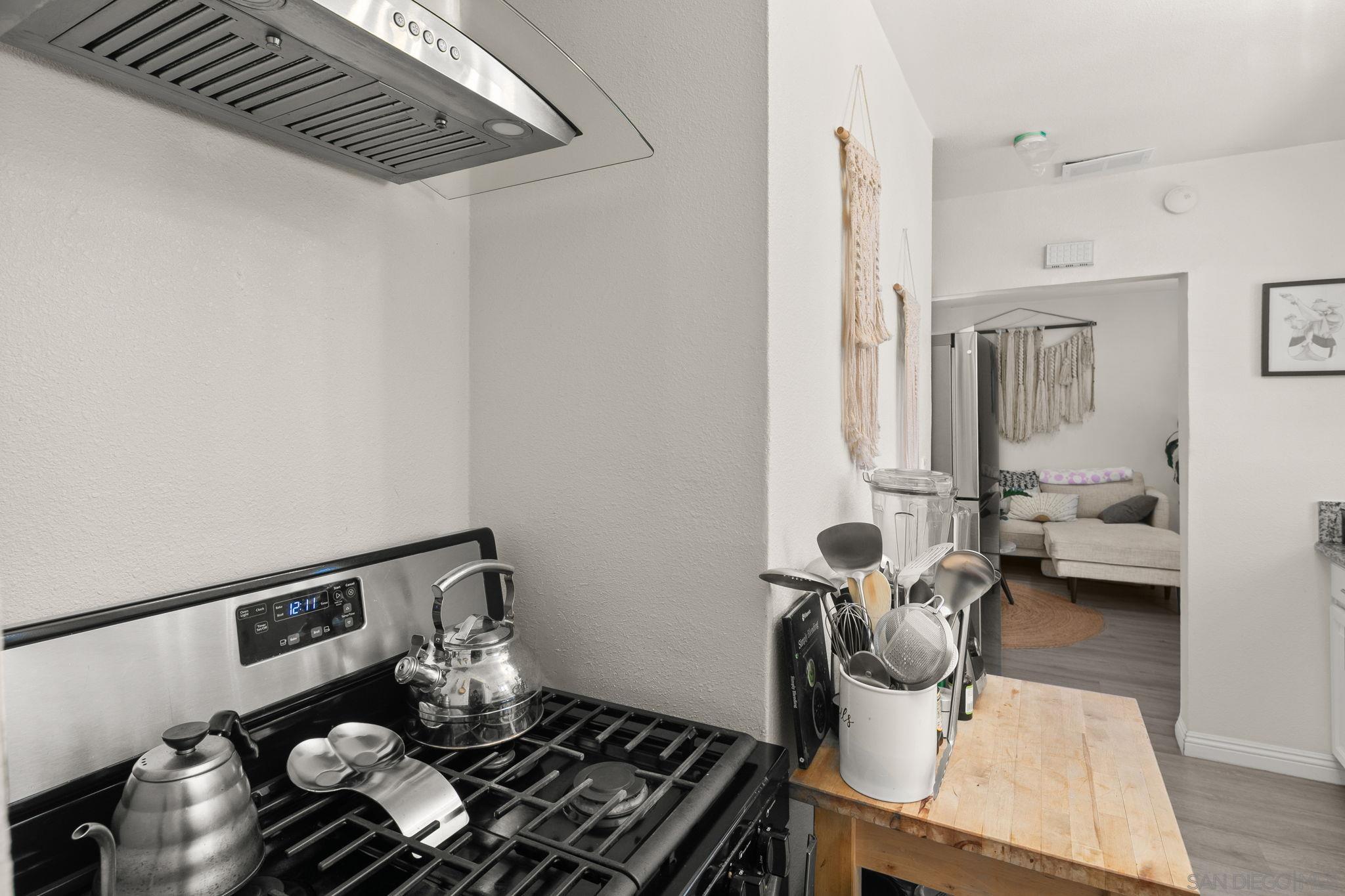 Detail Gallery Image 6 of 28 For 4863  Polk Ave., San Diego,  CA 92105 - 4 Beds | 2 Baths