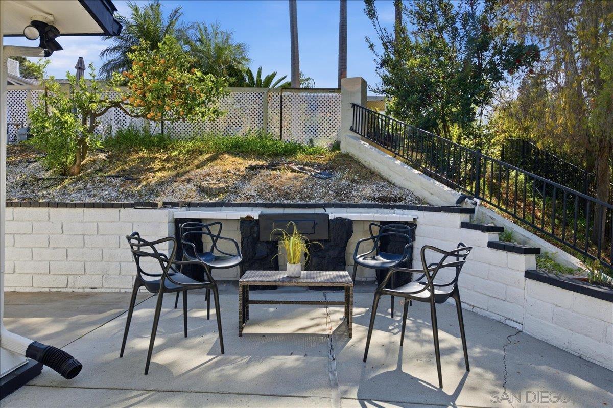 Detail Gallery Image 18 of 19 For 2306  Bryant, Carlsbad,  CA 92008 - 3 Beds | 2 Baths